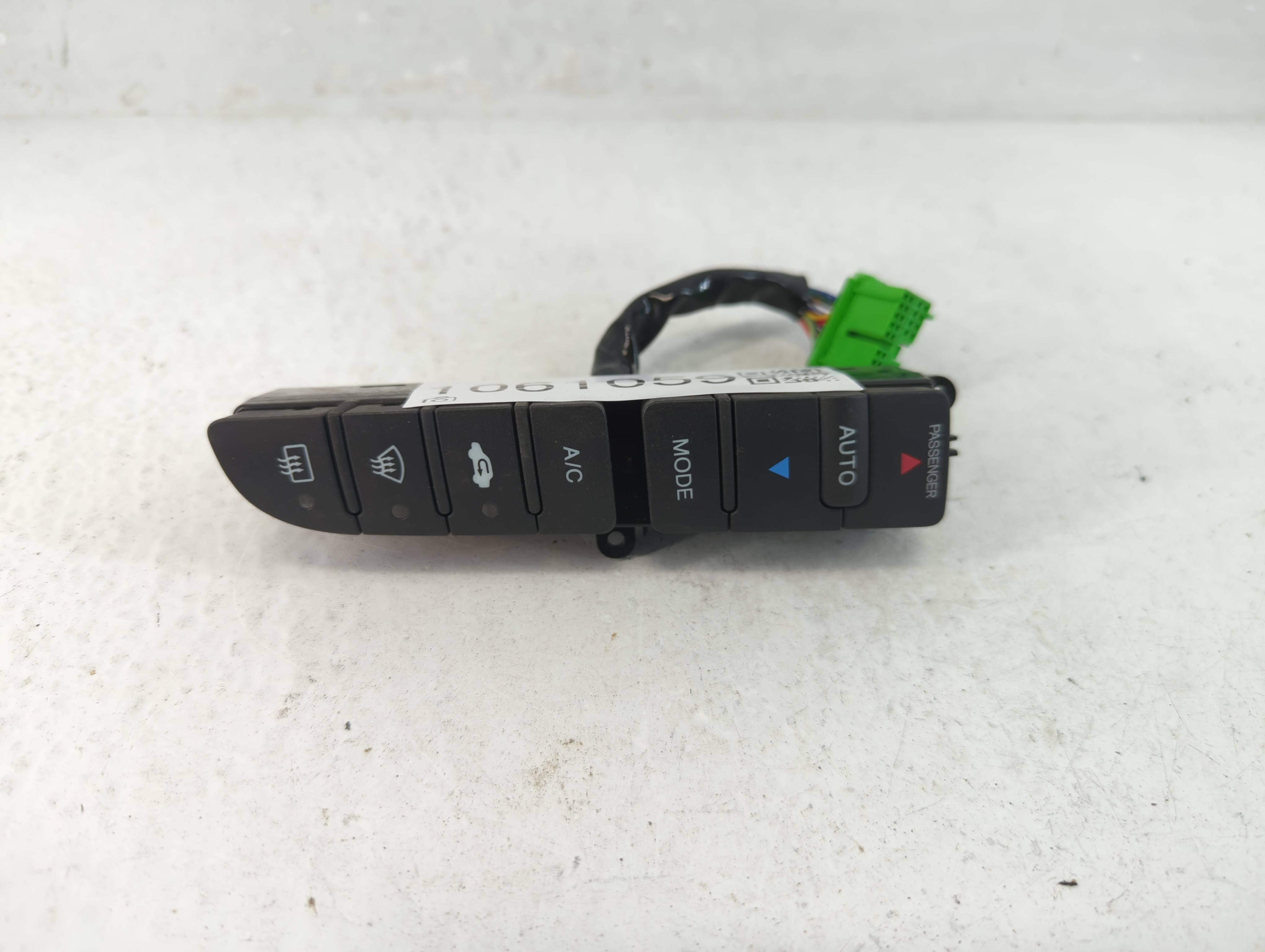 2004-2008 Acura Tl Ac Heater Climate Control 1061059 - Oemusedautoparts1.com