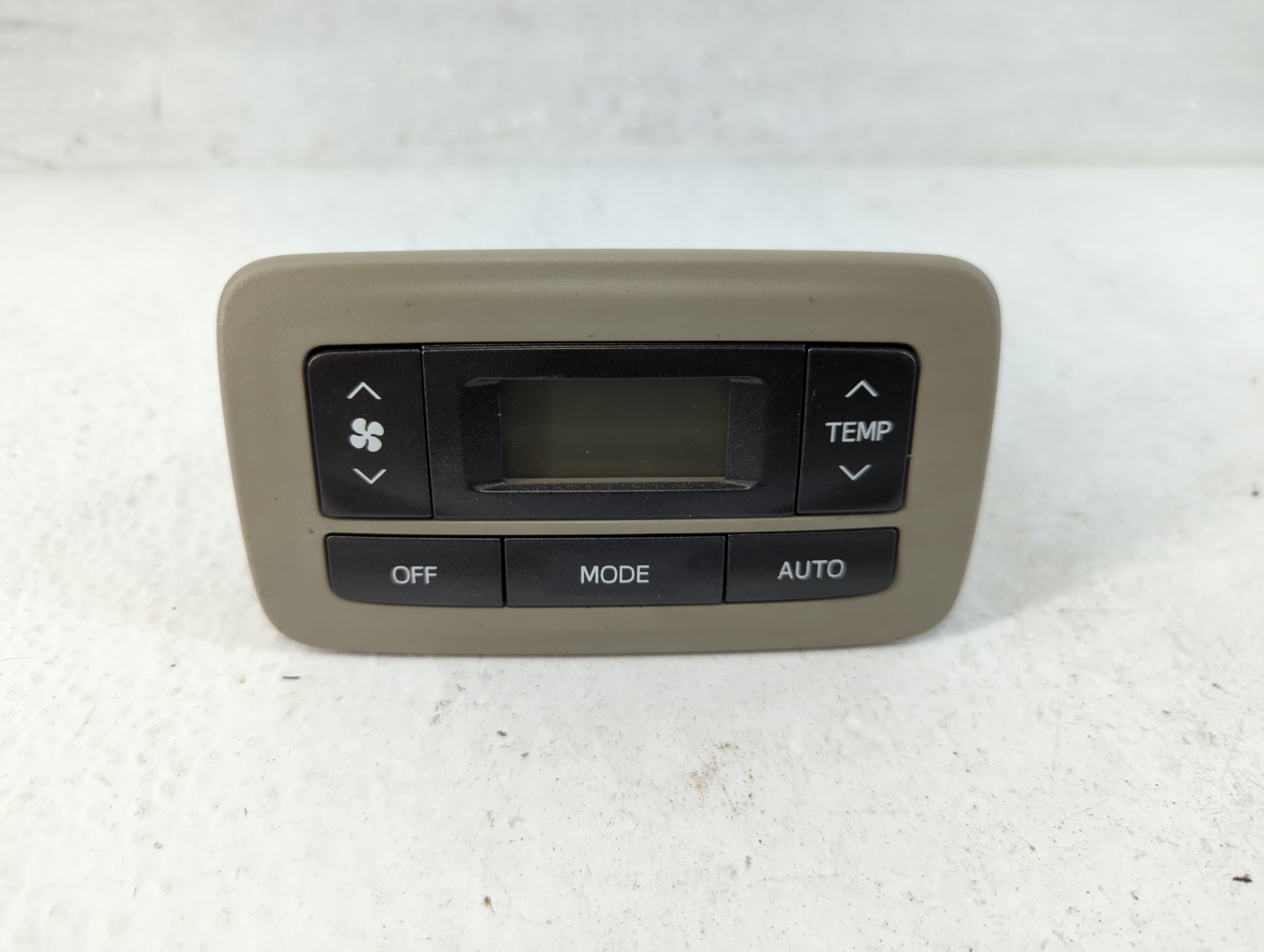 2011-2014 Toyota Sienna Ac Heater Climate Control 1061067 - Oemusedautoparts1.com