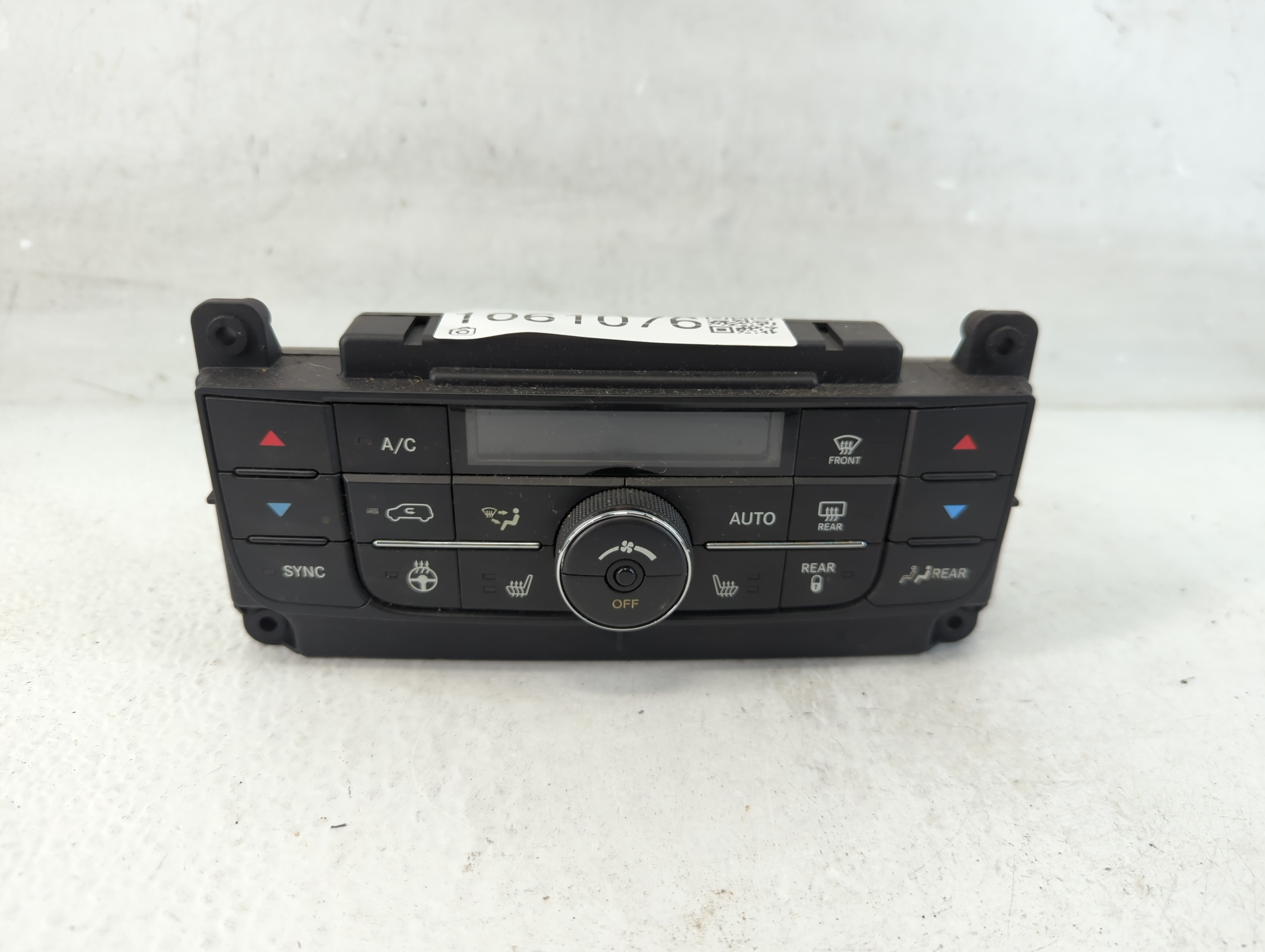 2011-2016 Chrysler Town & Country Ac Heater Climate Control 55111367af 1061076 - Oemusedautoparts1.com
