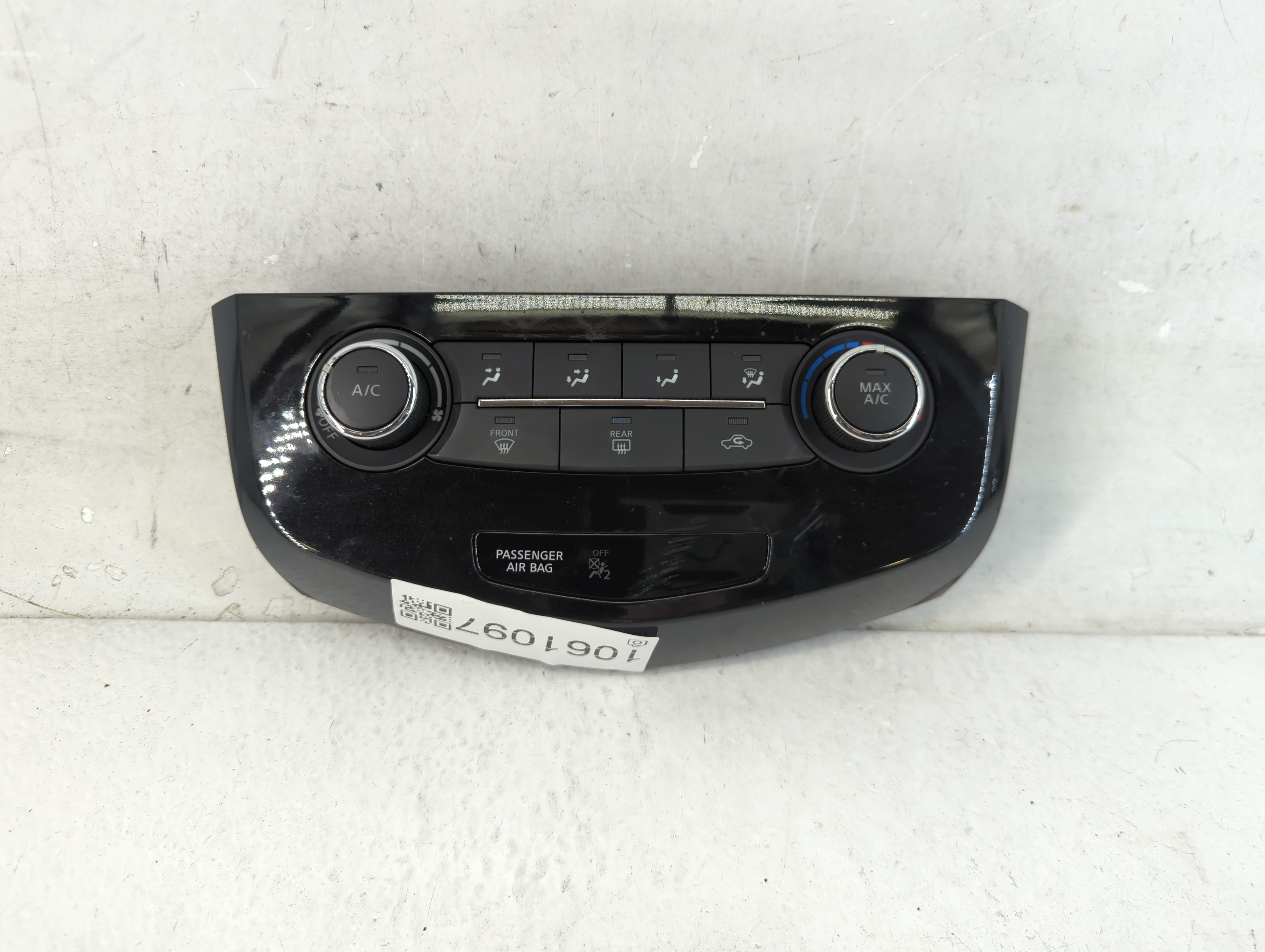2017-2020 Nissan Rogue Ac Heater Climate Control 275007fa0a 1061097 - Oemusedautoparts1.com