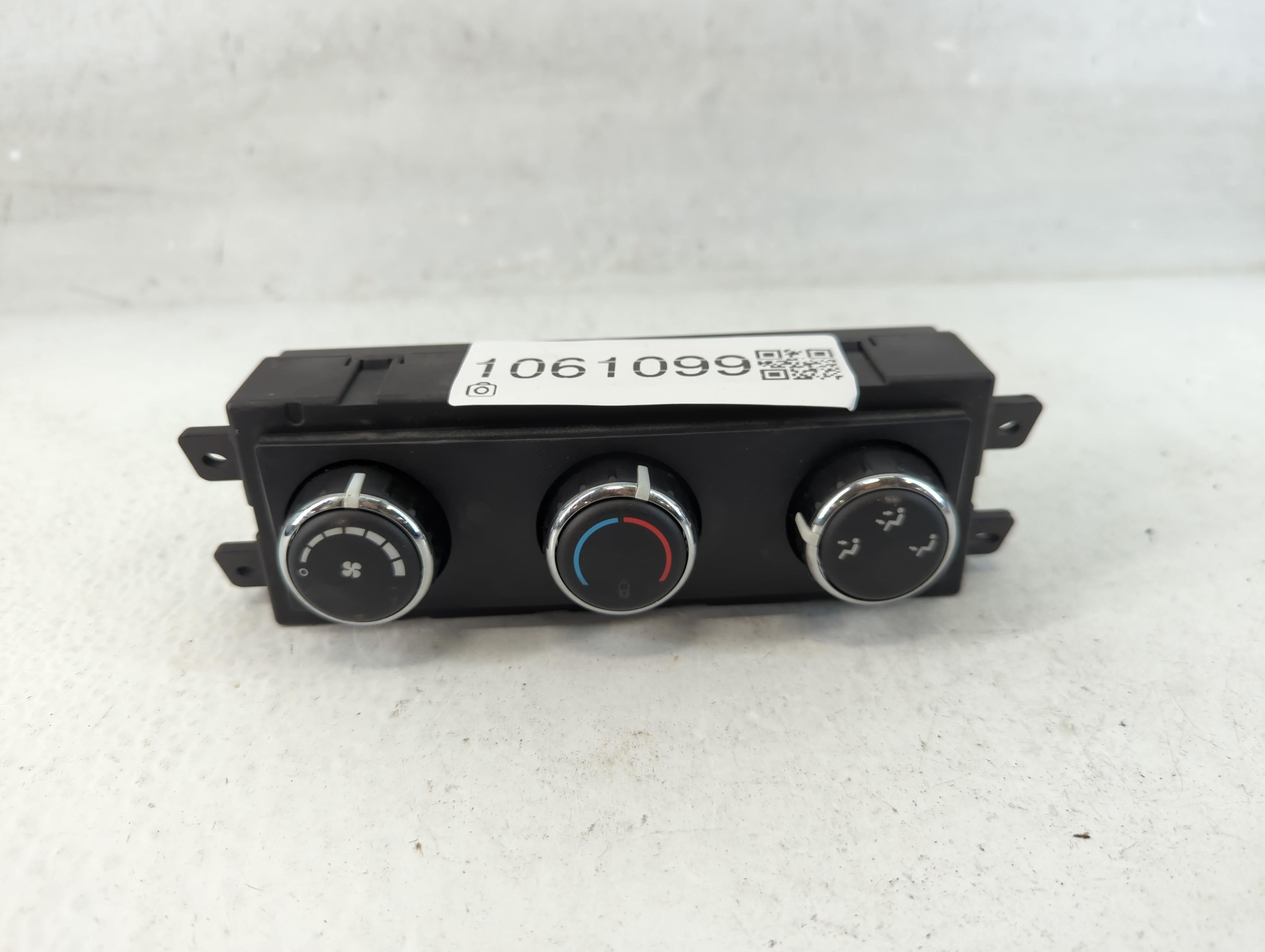 Picture of Dodge Caravan Ac Heater Climate Control 55111312ac 1061099