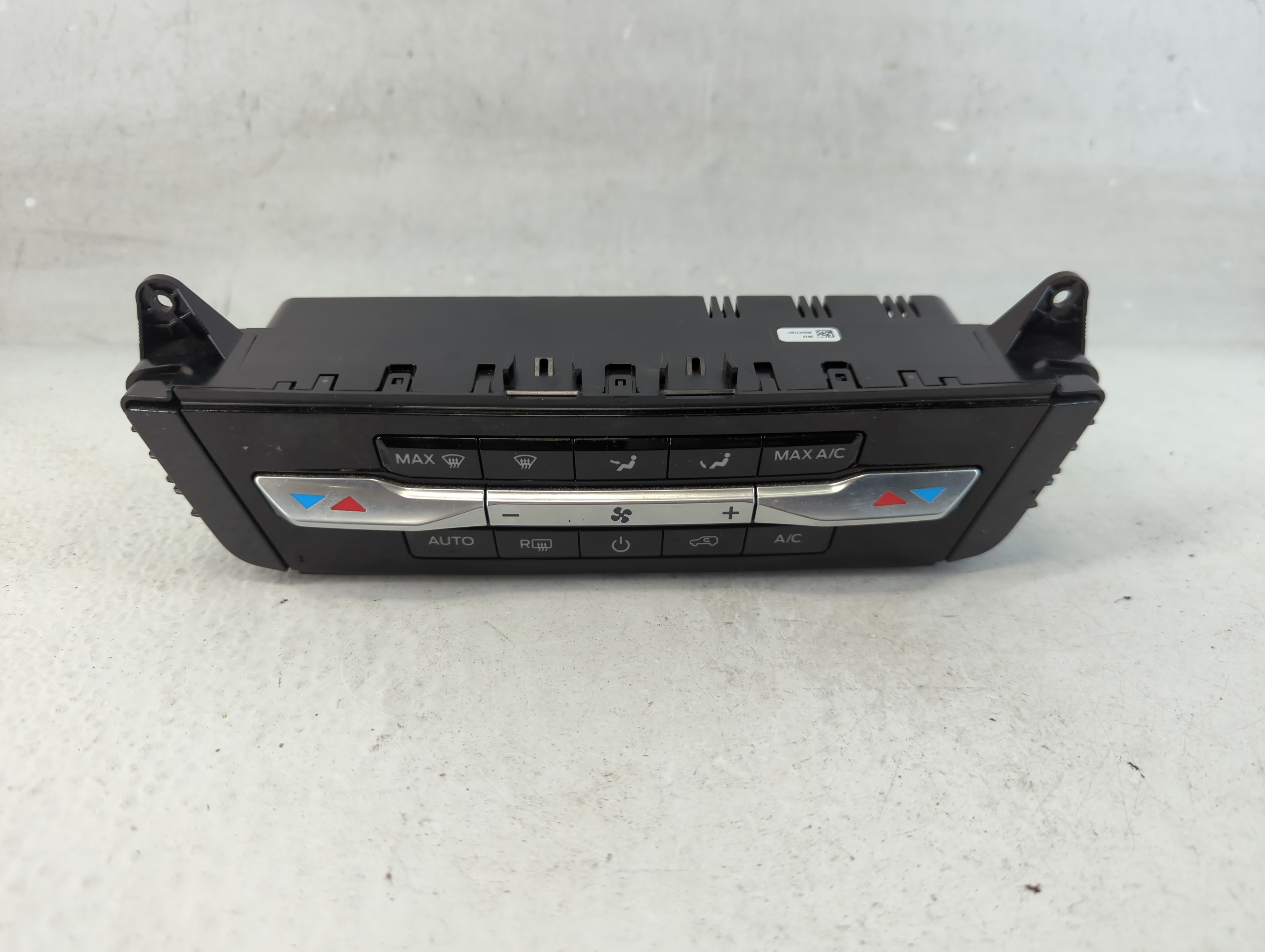 2021 Ford Explorer Ac Heater Climate Control Lb5t-18c612-hg 1061107 - Oemusedautoparts1.com