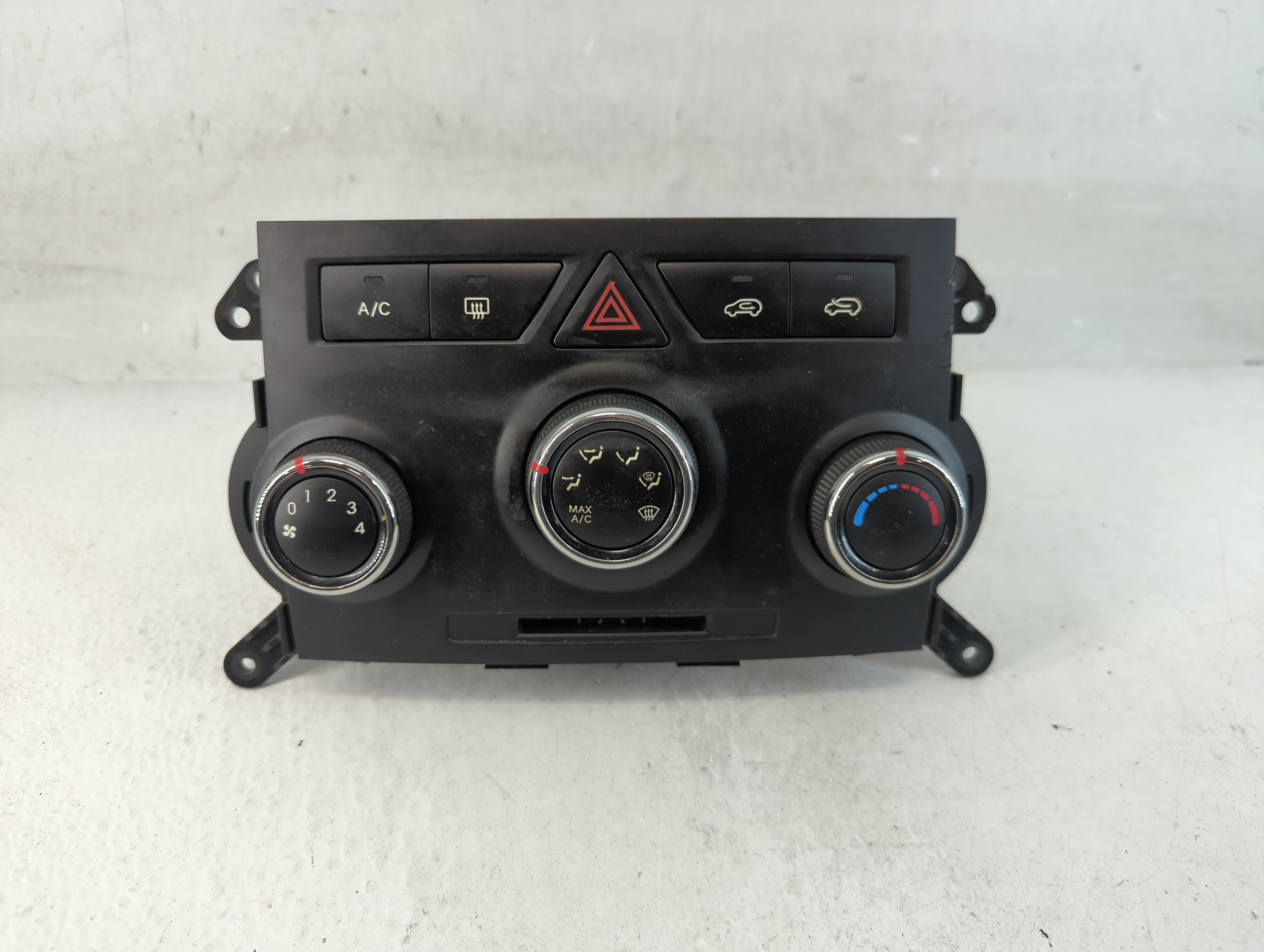 2011-2013 Kia Sorento Ac Heater Climate Control Q138u45z|97250-1u450 1061115 - Oemusedautoparts1.com
