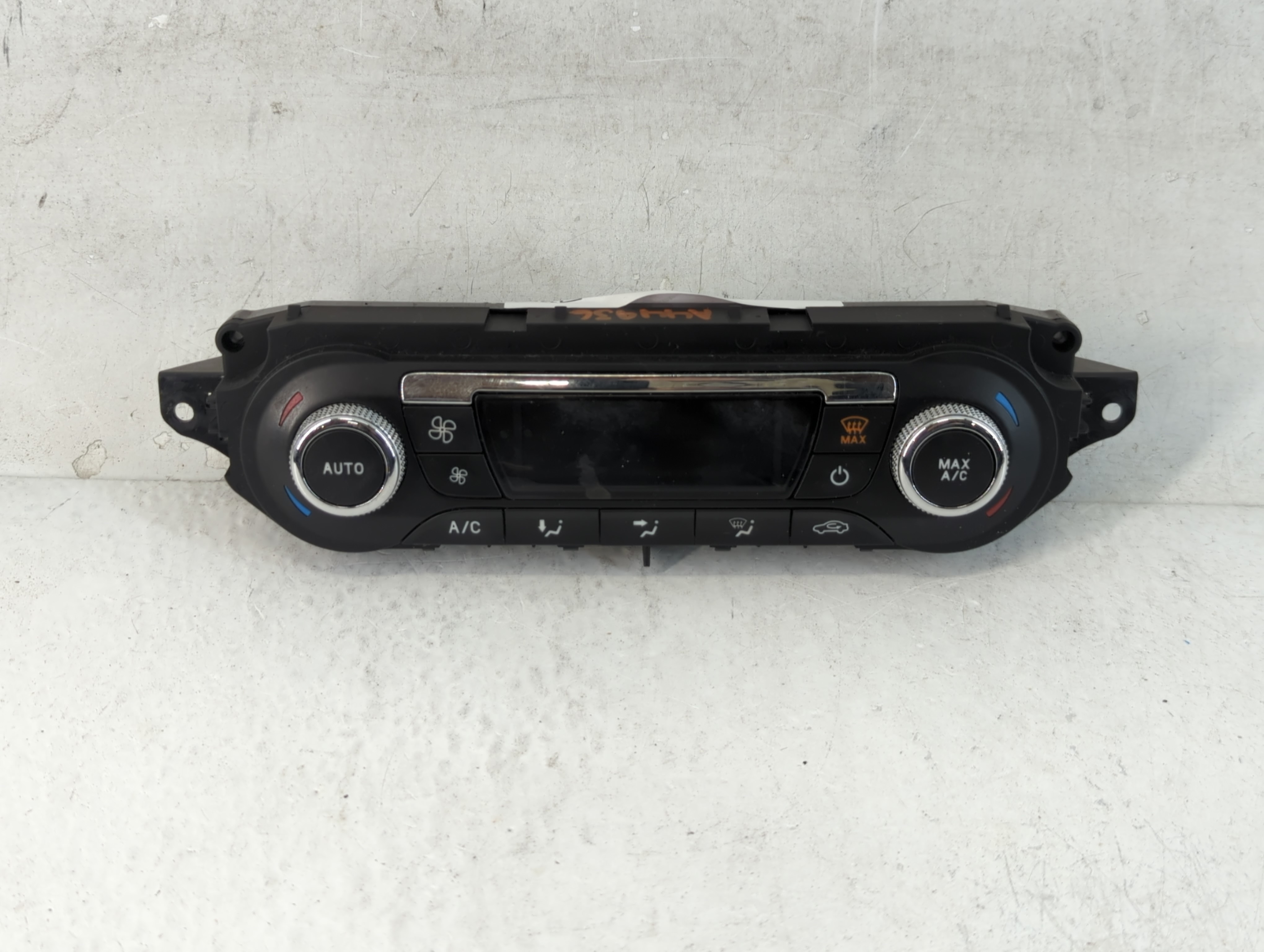 2013-2015 Ford Escape Ac Heater Climate Control C09330446|cj5t-18c612-ba 1061118 - Oemusedautoparts1.com