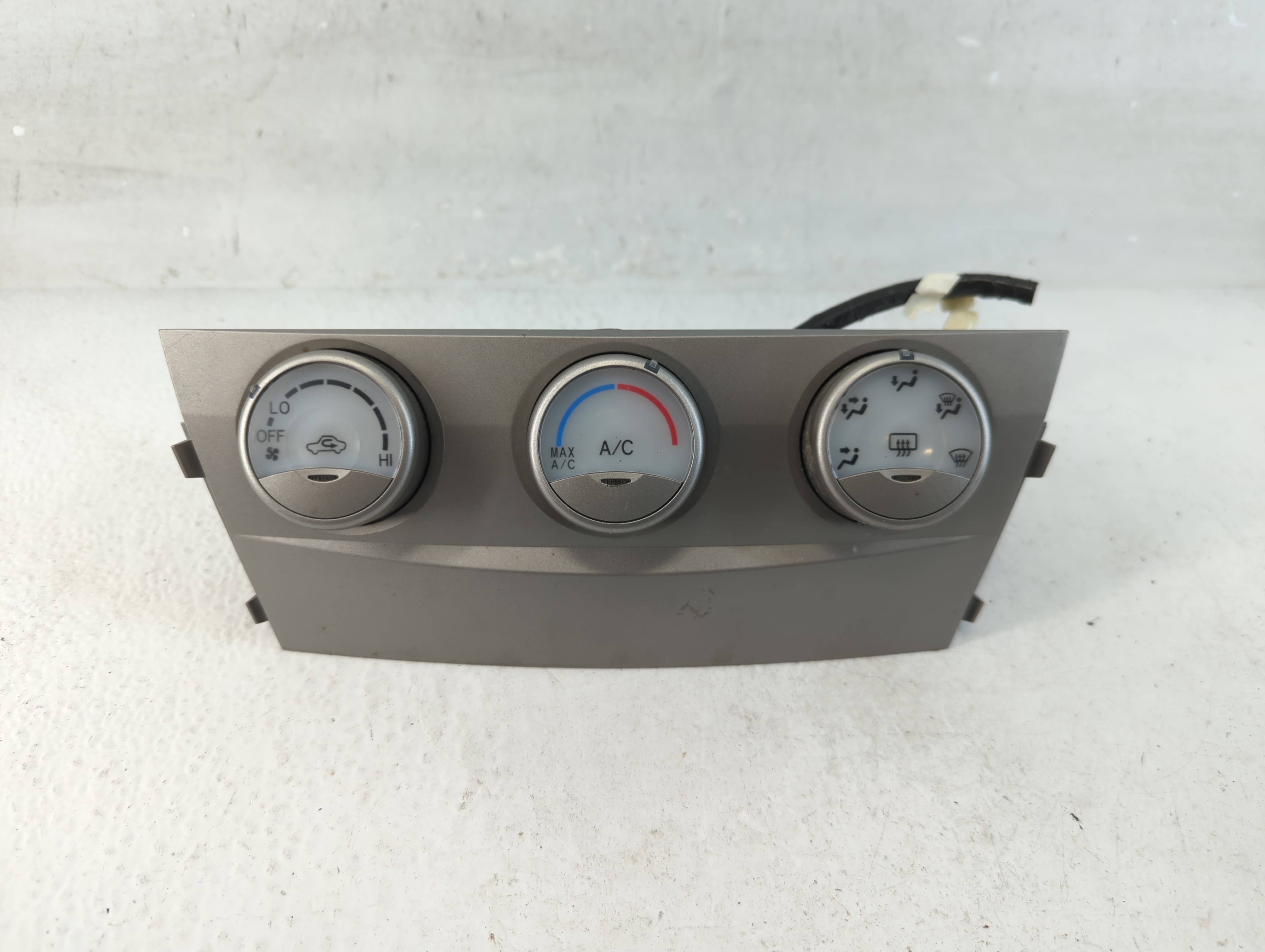 2010-2011 Toyota Camry Ac Heater Climate Control 55900-06280-b 1061136 - Oemusedautoparts1.com