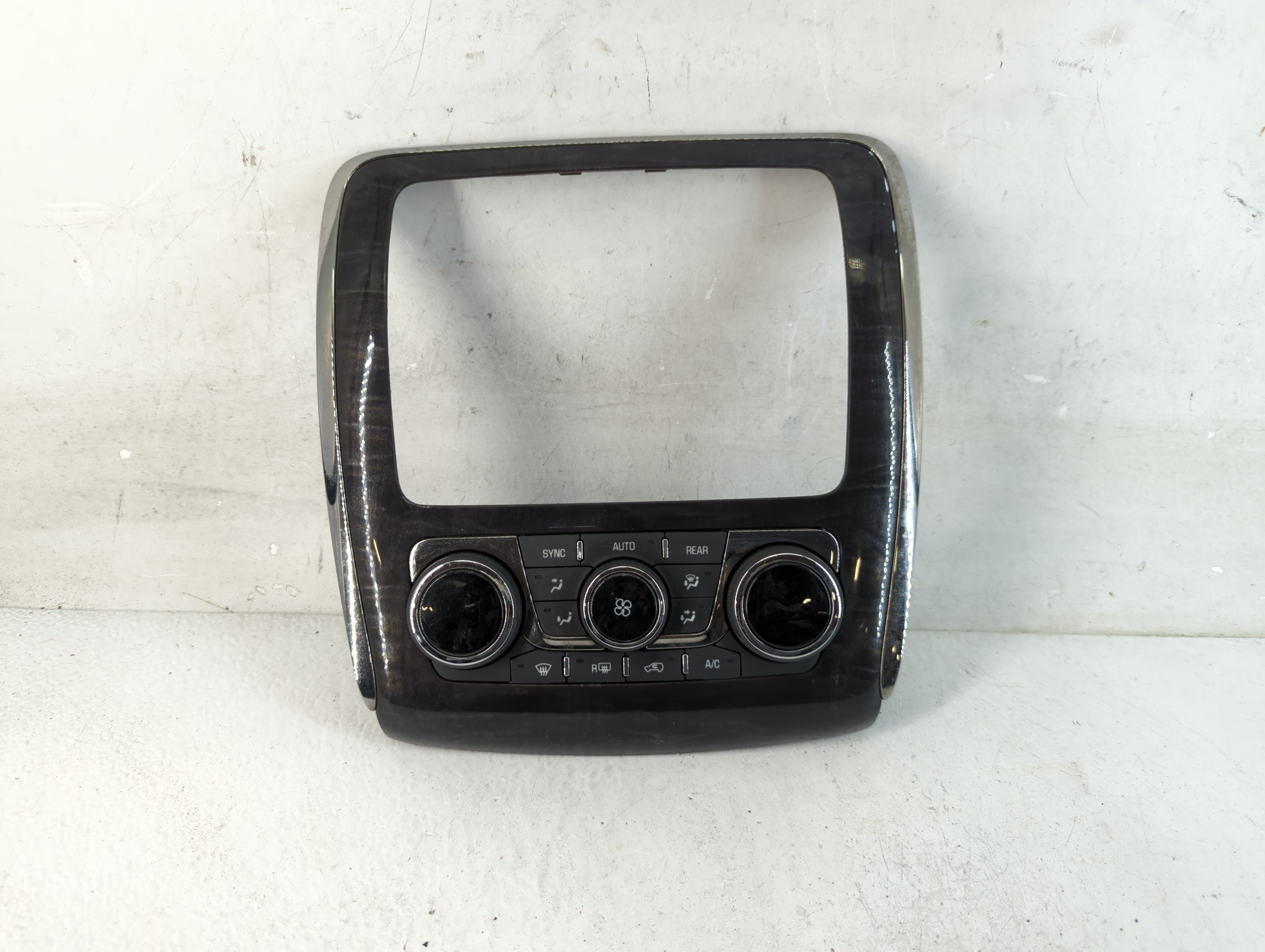 2013-2017 Buick Enclave Ac Heater Climate Control 23251328 1061140 - Oemusedautoparts1.com