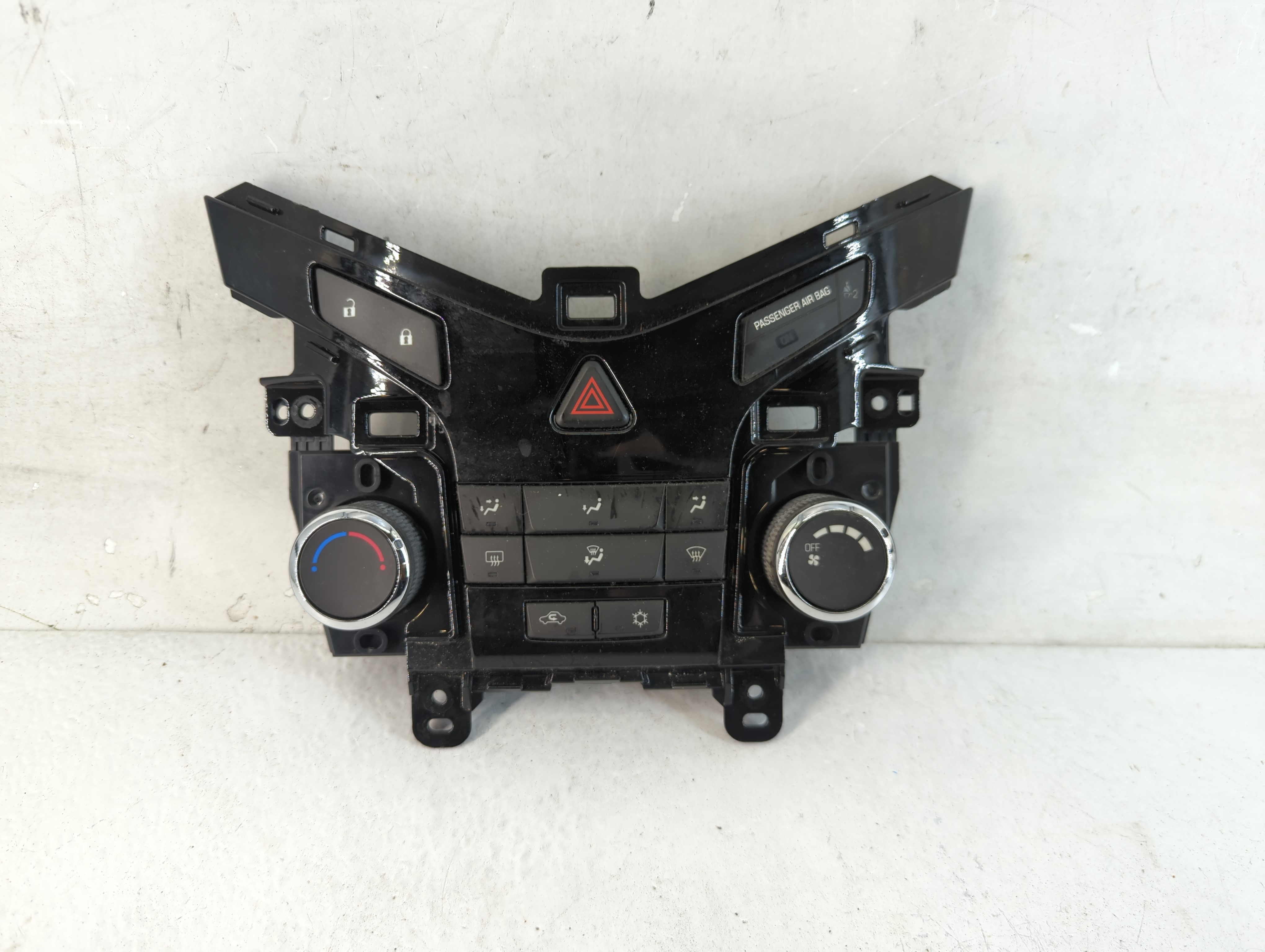2011-2012 Chevrolet Cruze Ac Heater Climate Control 95017054 1061149 - Oemusedautoparts1.com