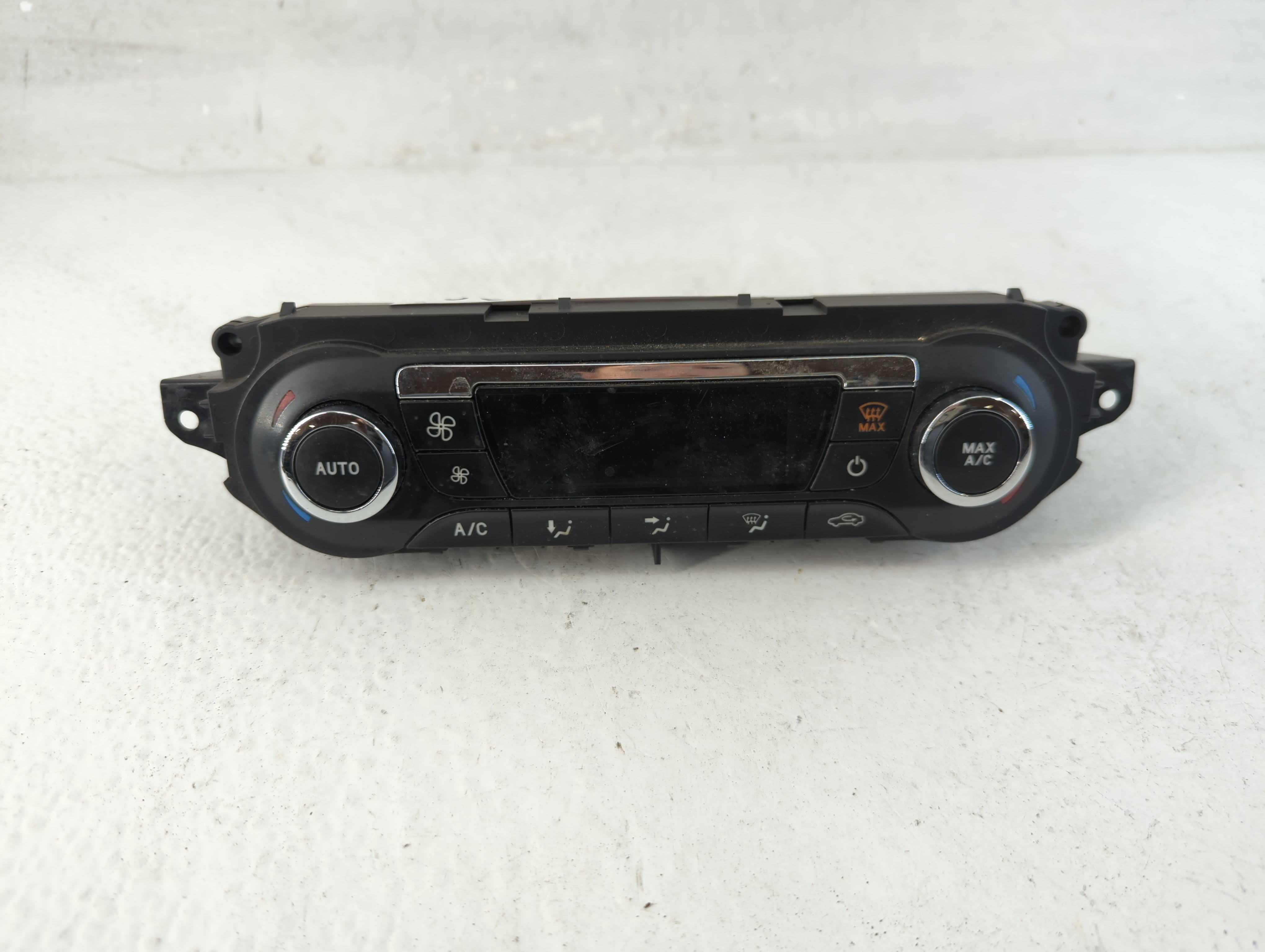 2013-2013 Ford Escape Ac Heater Climate Control Cj5t-18c612-ae 1061172 - Oemusedautoparts1.com