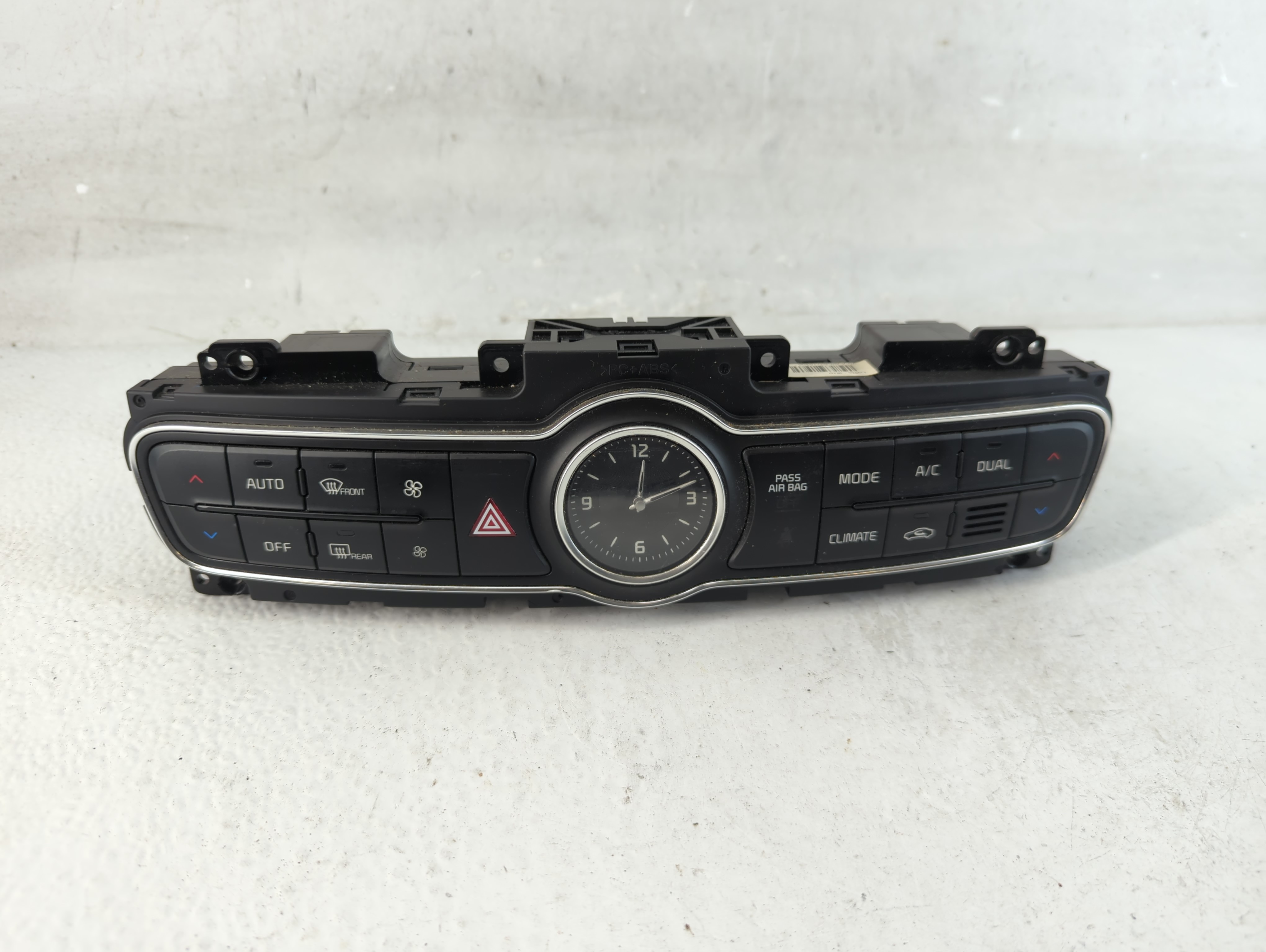 Picture of 2014-2016 Kia Cadenza Ac Heater Climate Control 972503rgf0 1061176