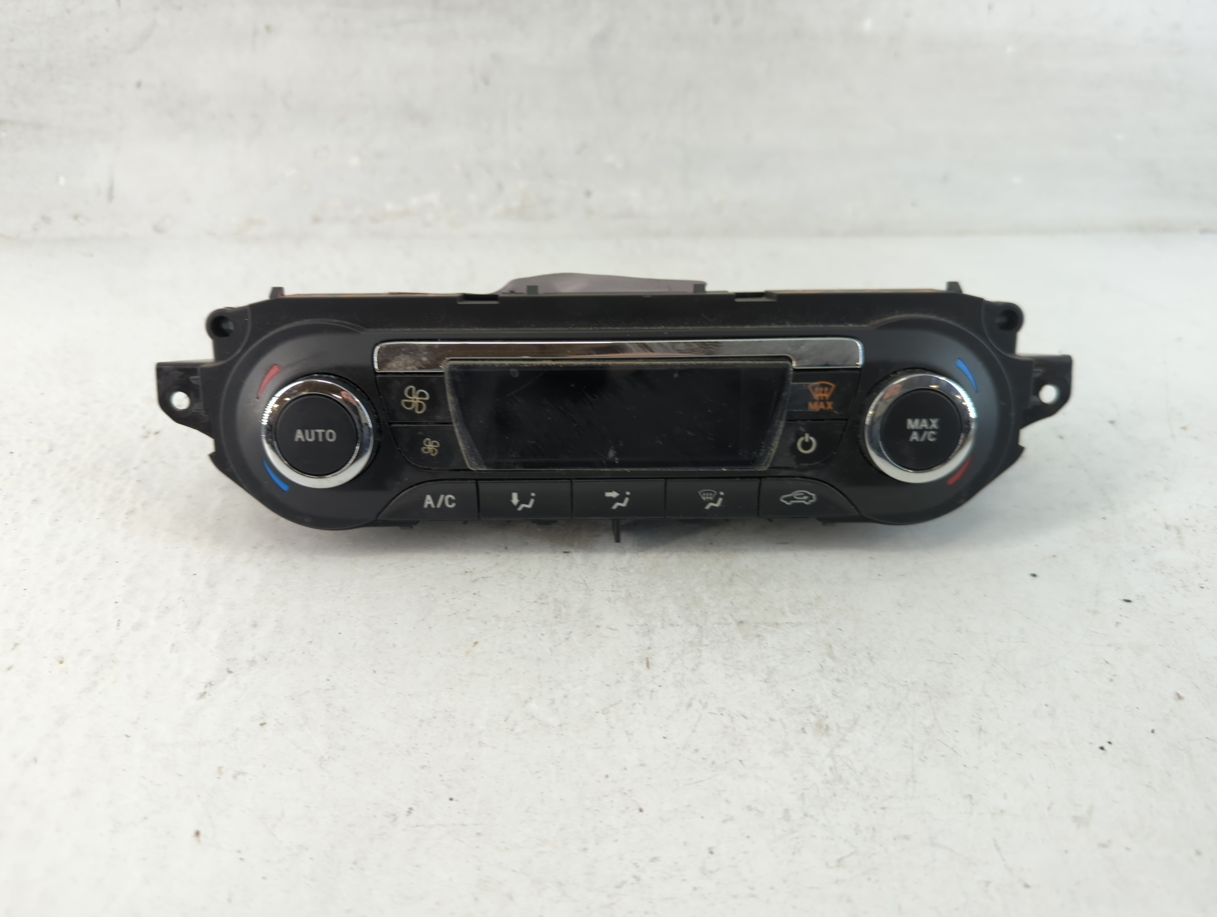 2013-2013 Ford Escape Ac Heater Climate Control Cj5t-18c612-ae 1061211 - Oemusedautoparts1.com