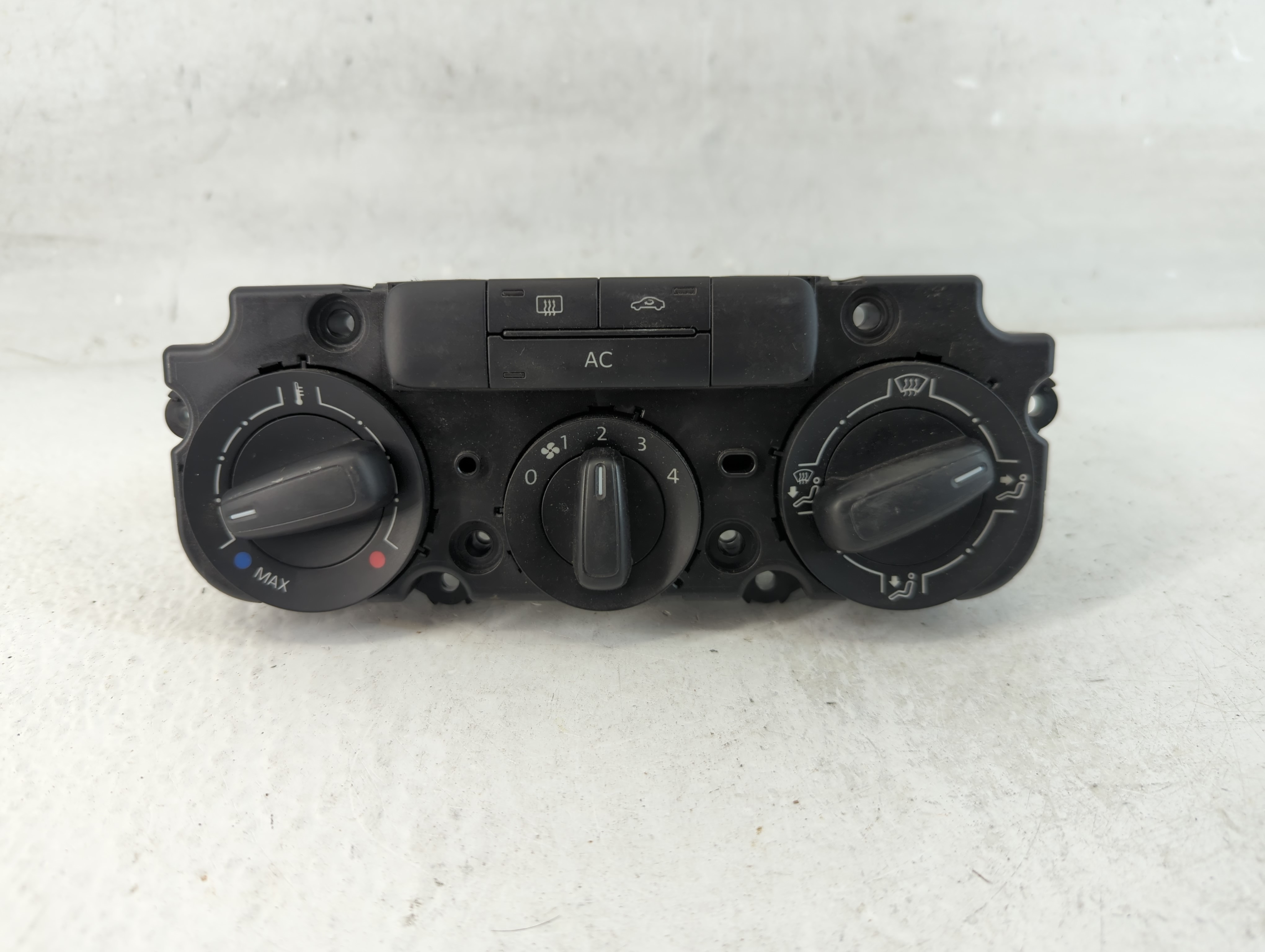 2011-2014 Volkswagen Jetta Ac Heater Climate Control 9151-519 1061222 - Oemusedautoparts1.com
