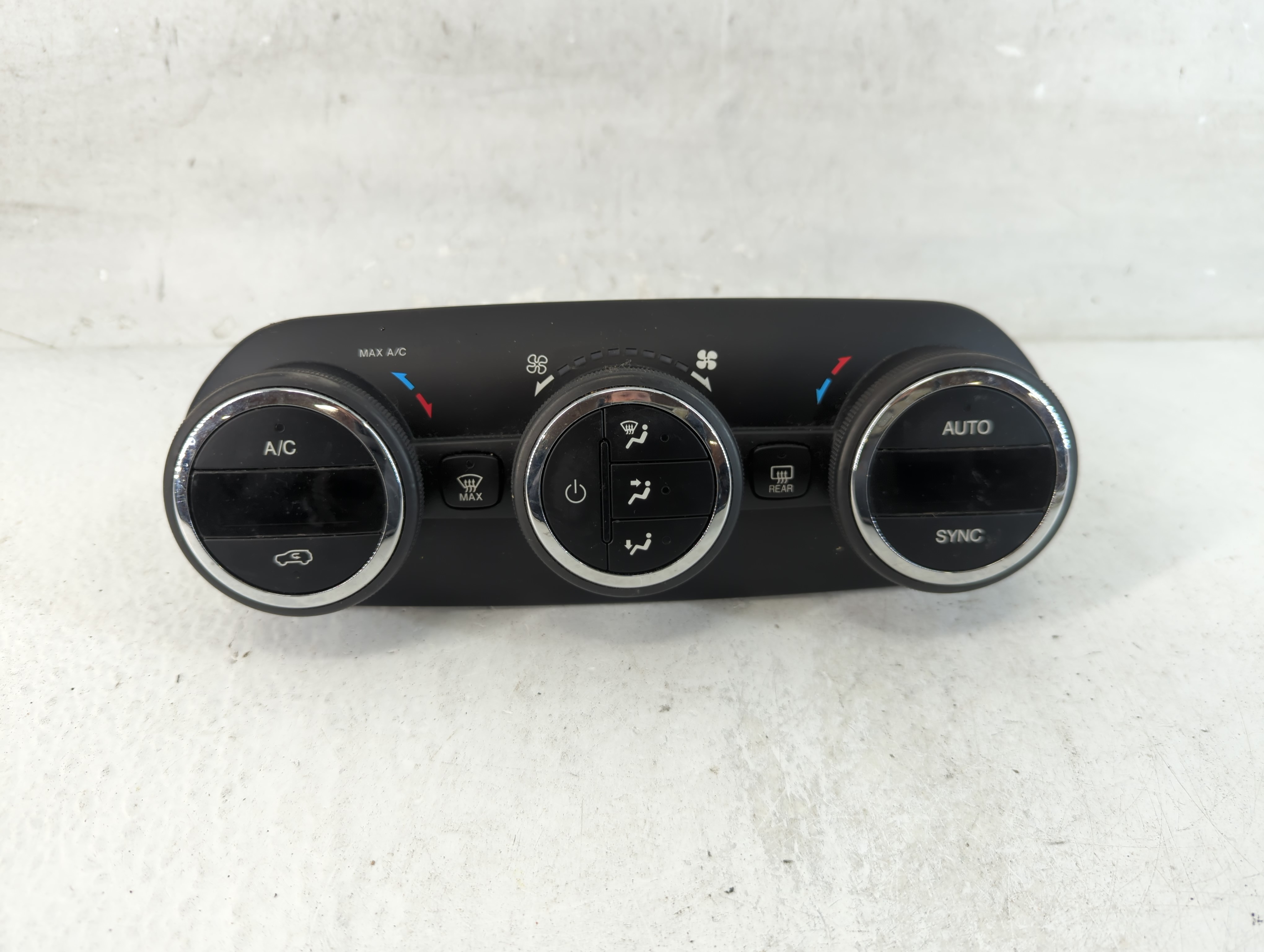 2015-2017 Jeep Renegade Ac Heater Climate Control 07356377170 1061230 - Oemusedautoparts1.com