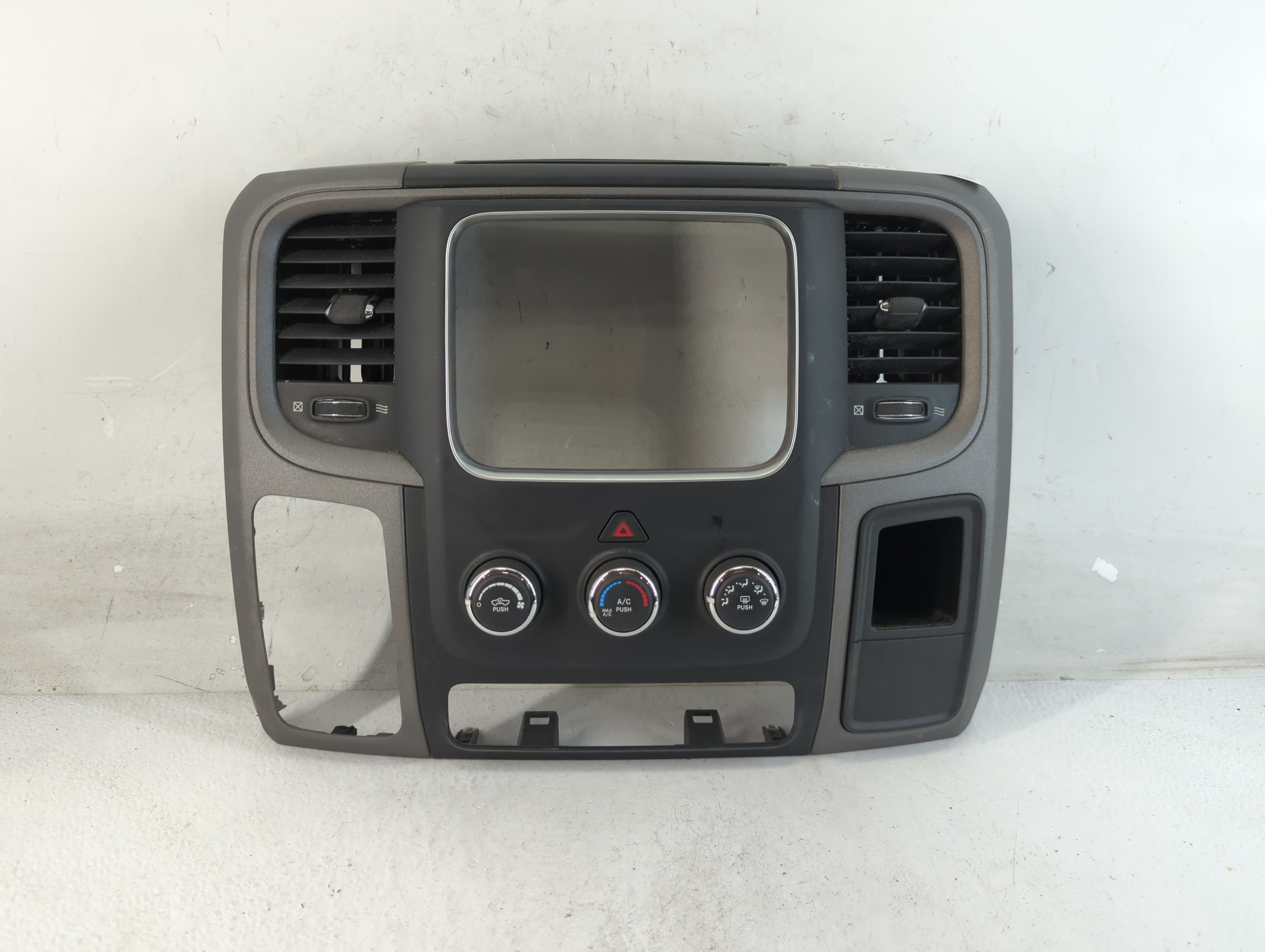 Picture of Dodge Ram 1500 Ac Heater Climate Control P68268190aa 1061235