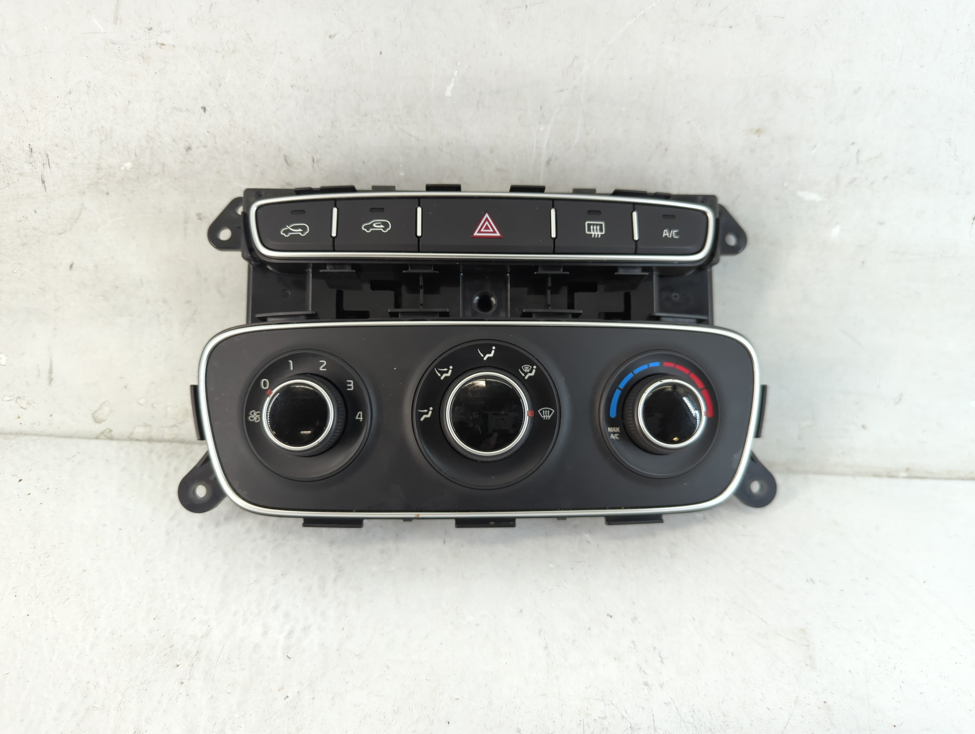 Picture of 2014-2015 Kia Sorento Ac Heater Climate Control 97250-1u255 1061239