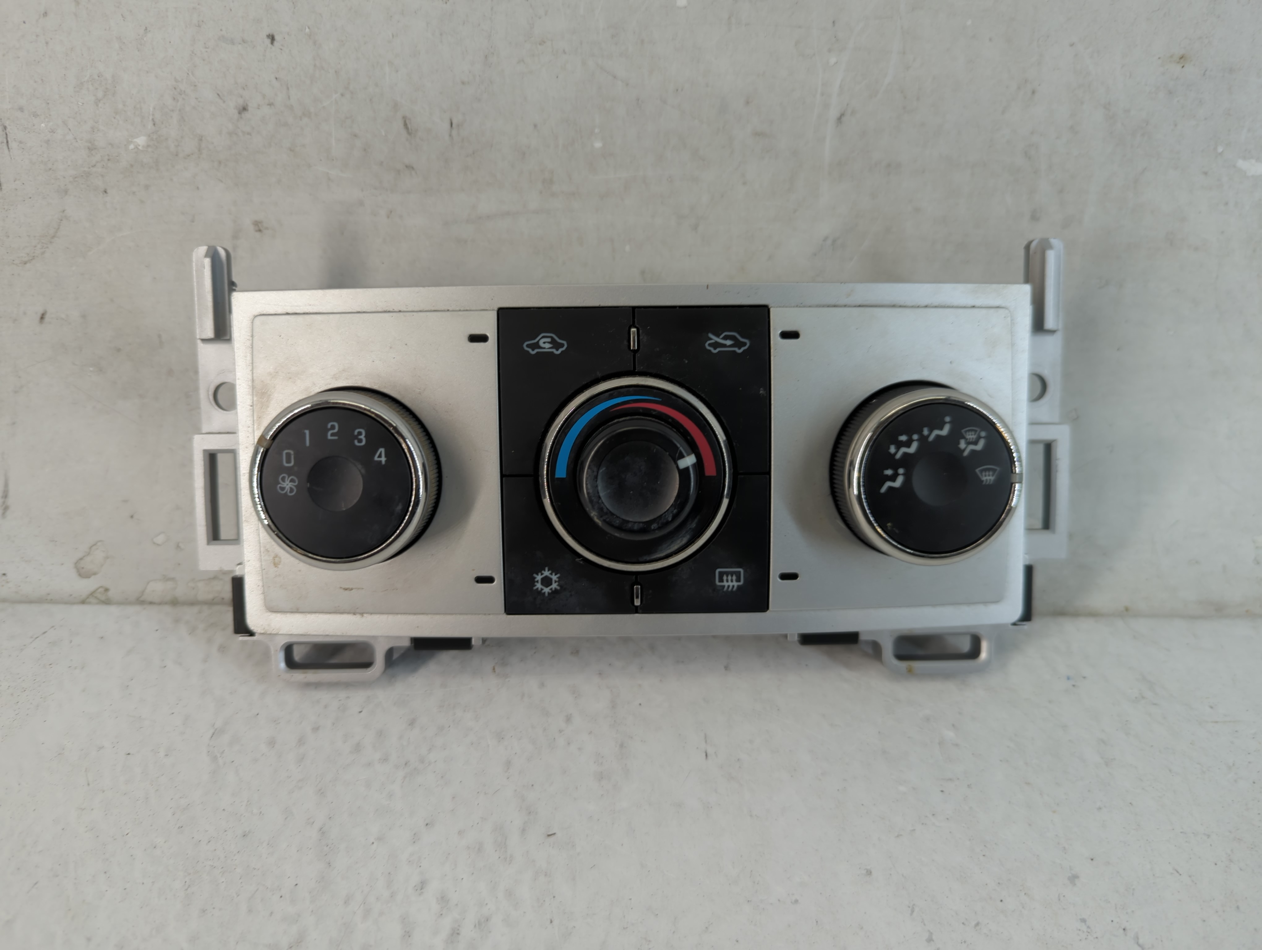 2008-2012 Chevrolet Malibu Ac Heater Climate Control 28251428|28272781 1061242 - Oemusedautoparts1.com