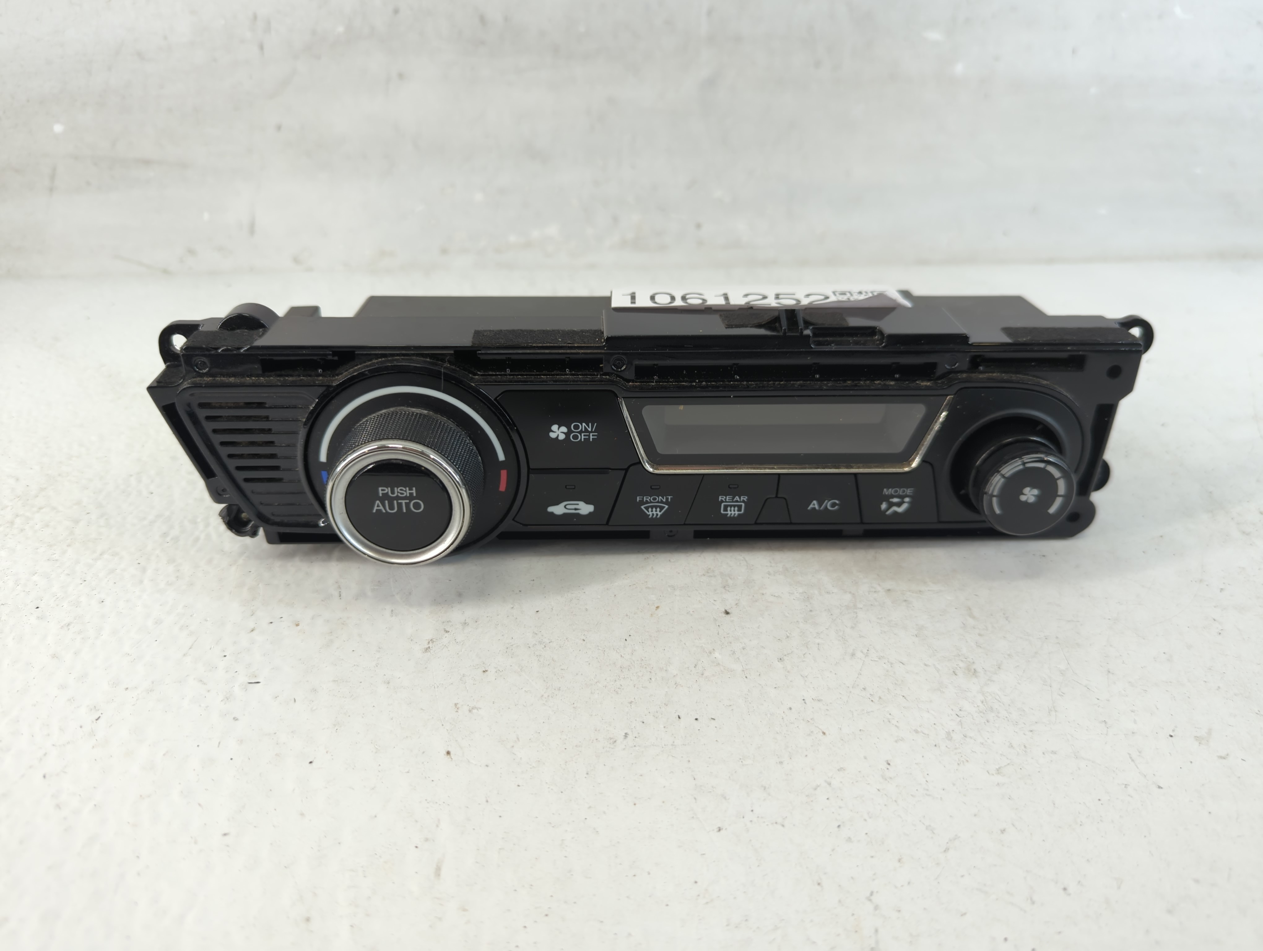 2013-2015 Honda Civic Ac Heater Climate Control 28714g|a42 Nh-587l 1061252 - Oemusedautoparts1.com