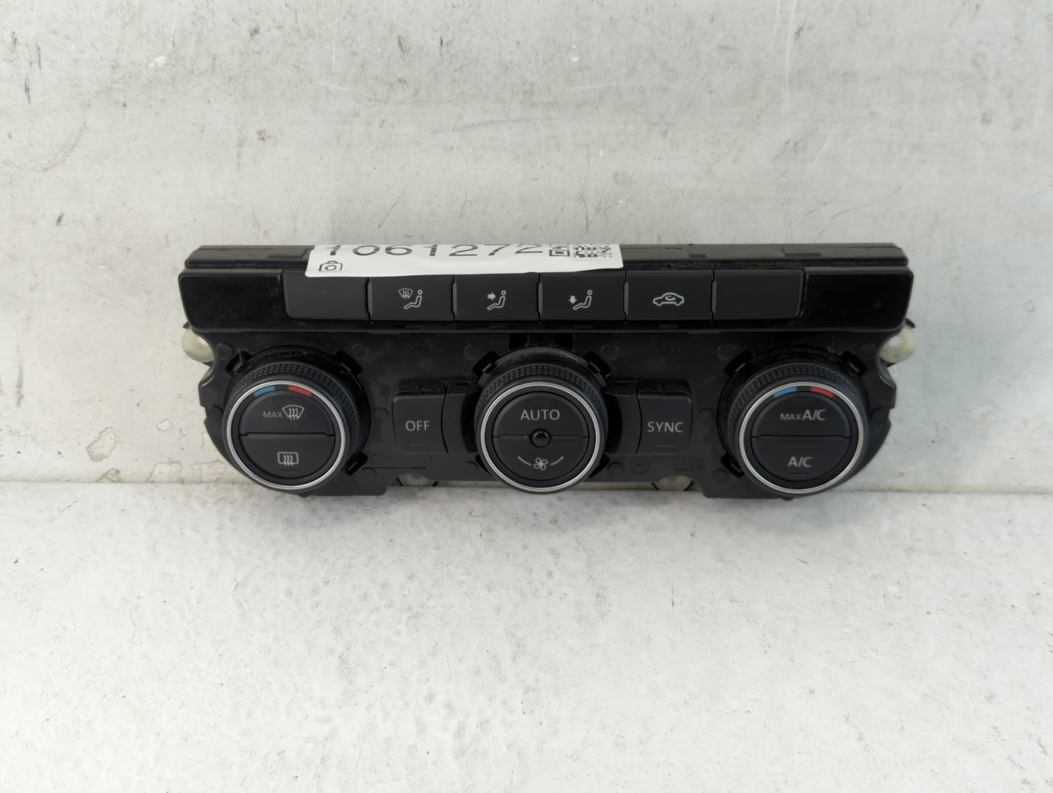 2016-2018 Volkswagen Passat Ac Heater Climate Control 561 907 044 An 1061272 - Oemusedautoparts1.com