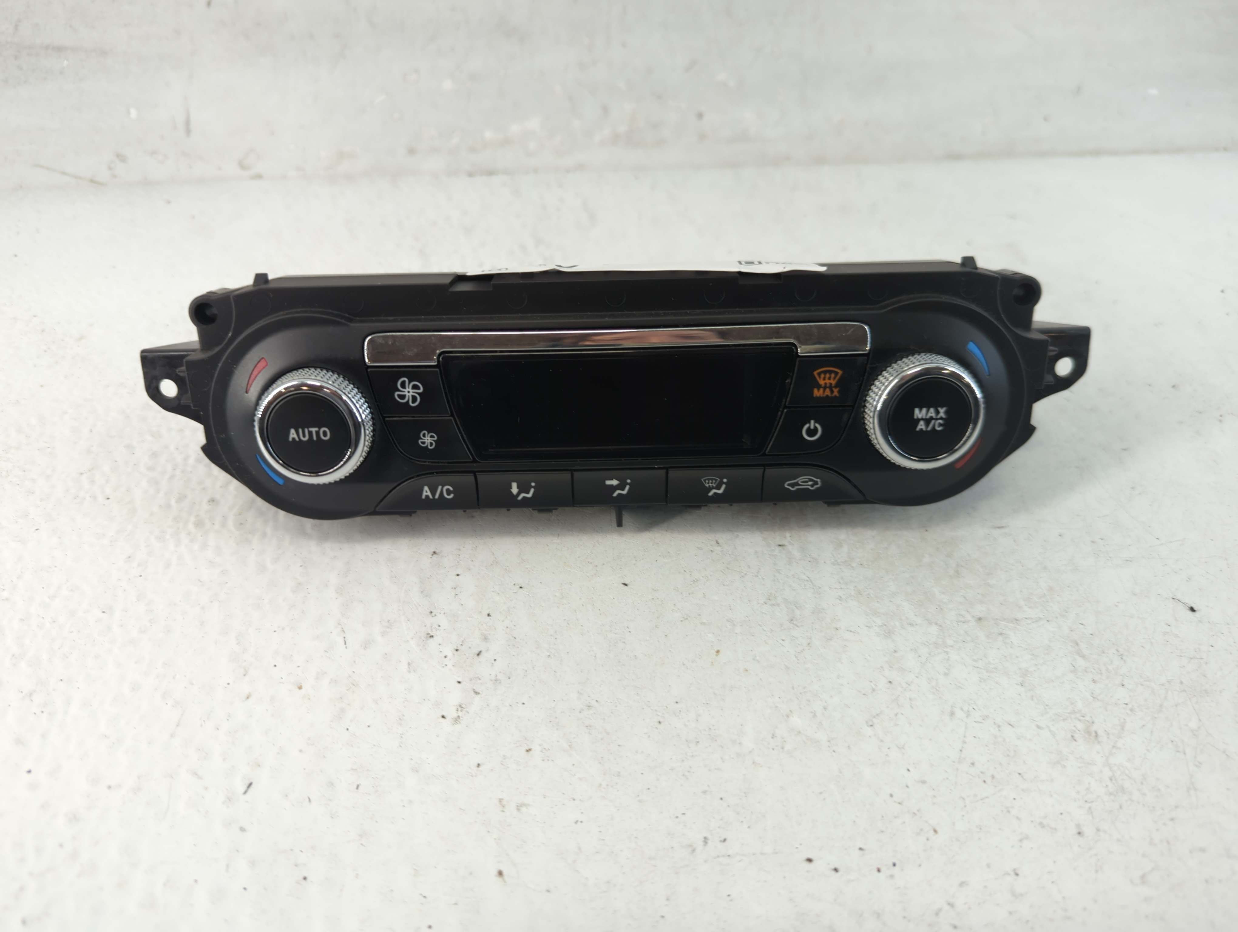 2013-2015 Ford Escape Ac Heater Climate Control Cj5t-18c612-ba 1061278 - Oemusedautoparts1.com