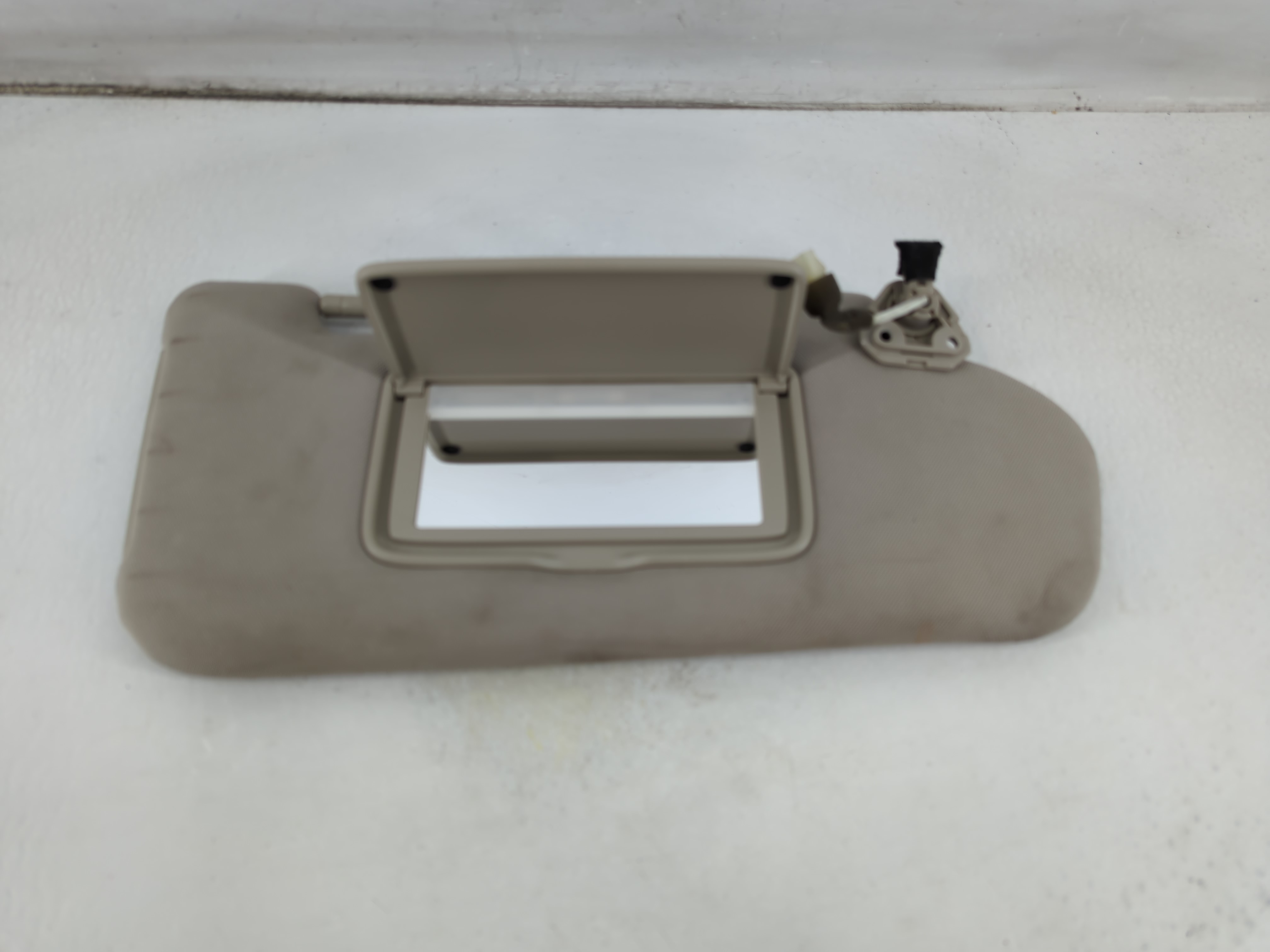 2006-2008 Infiniti Fx35 Passenger Sun Visor Mirror Right Sunvisor Grey 1061348 - Oemusedautoparts1.com