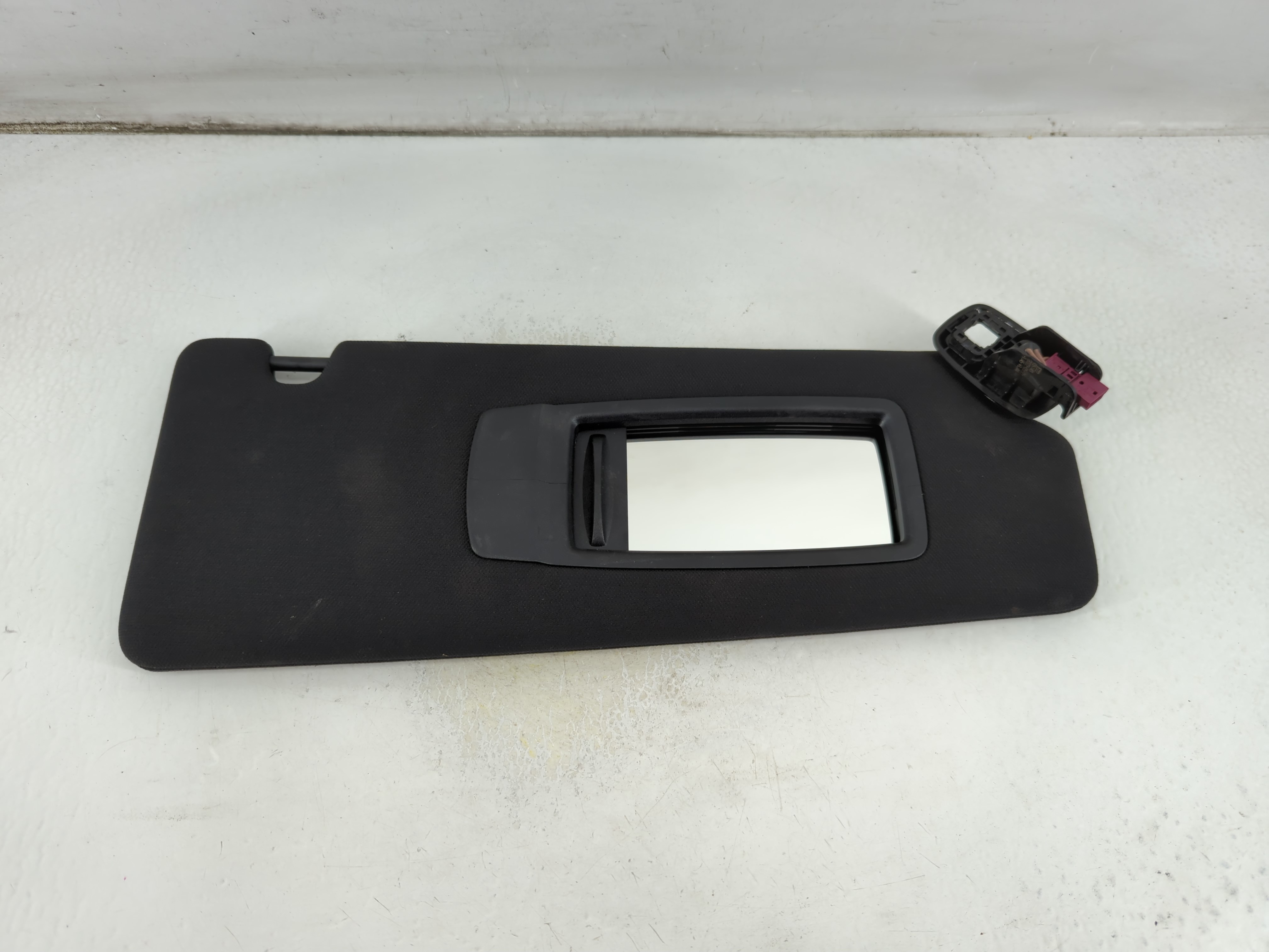 Picture of 2023 Bmw 524td Passenger Sun Visor Mirror Right Sunvisor Black 1061350