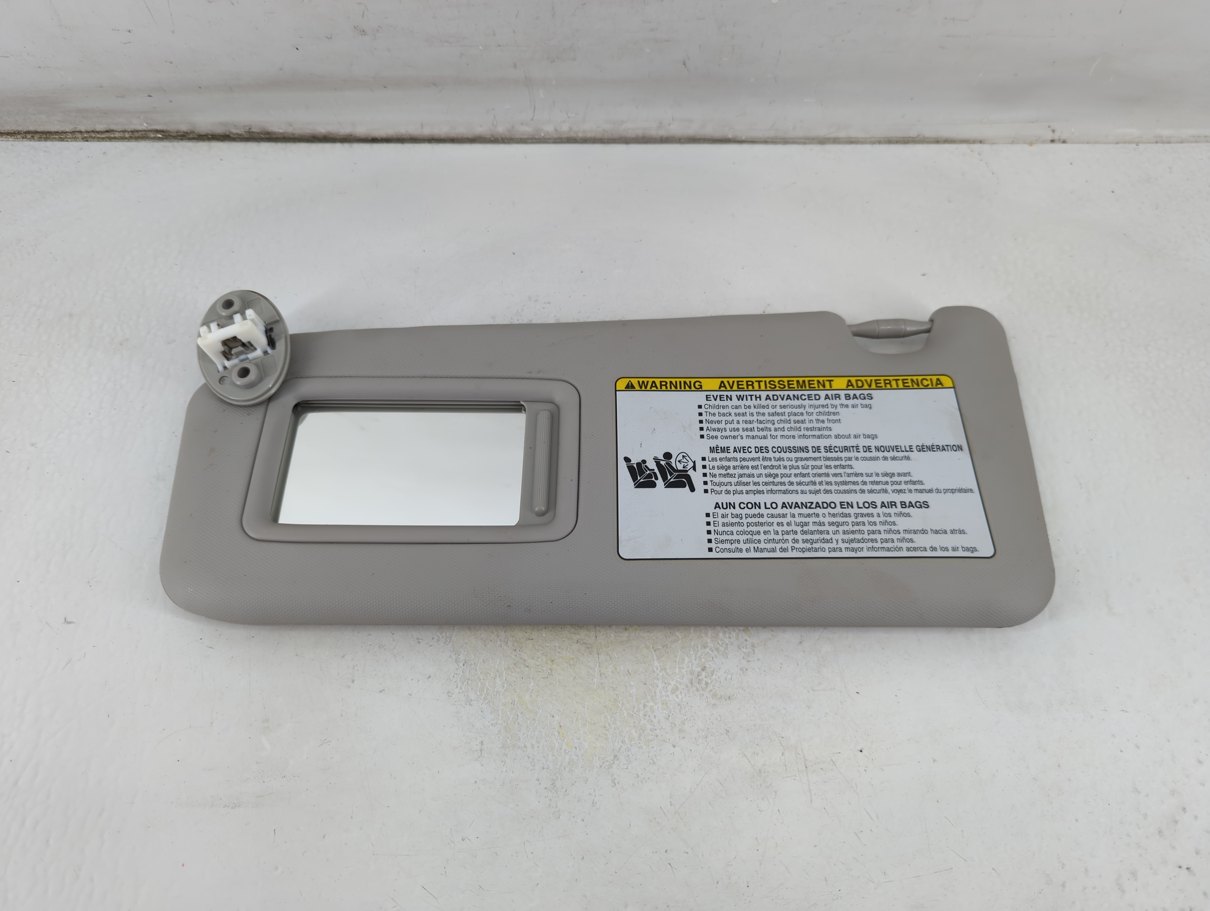 2013-2018 Toyota Rav4 Driver Sun Visor Mirror Left Sunvisor Grey 1061352 - Oemusedautoparts1.com