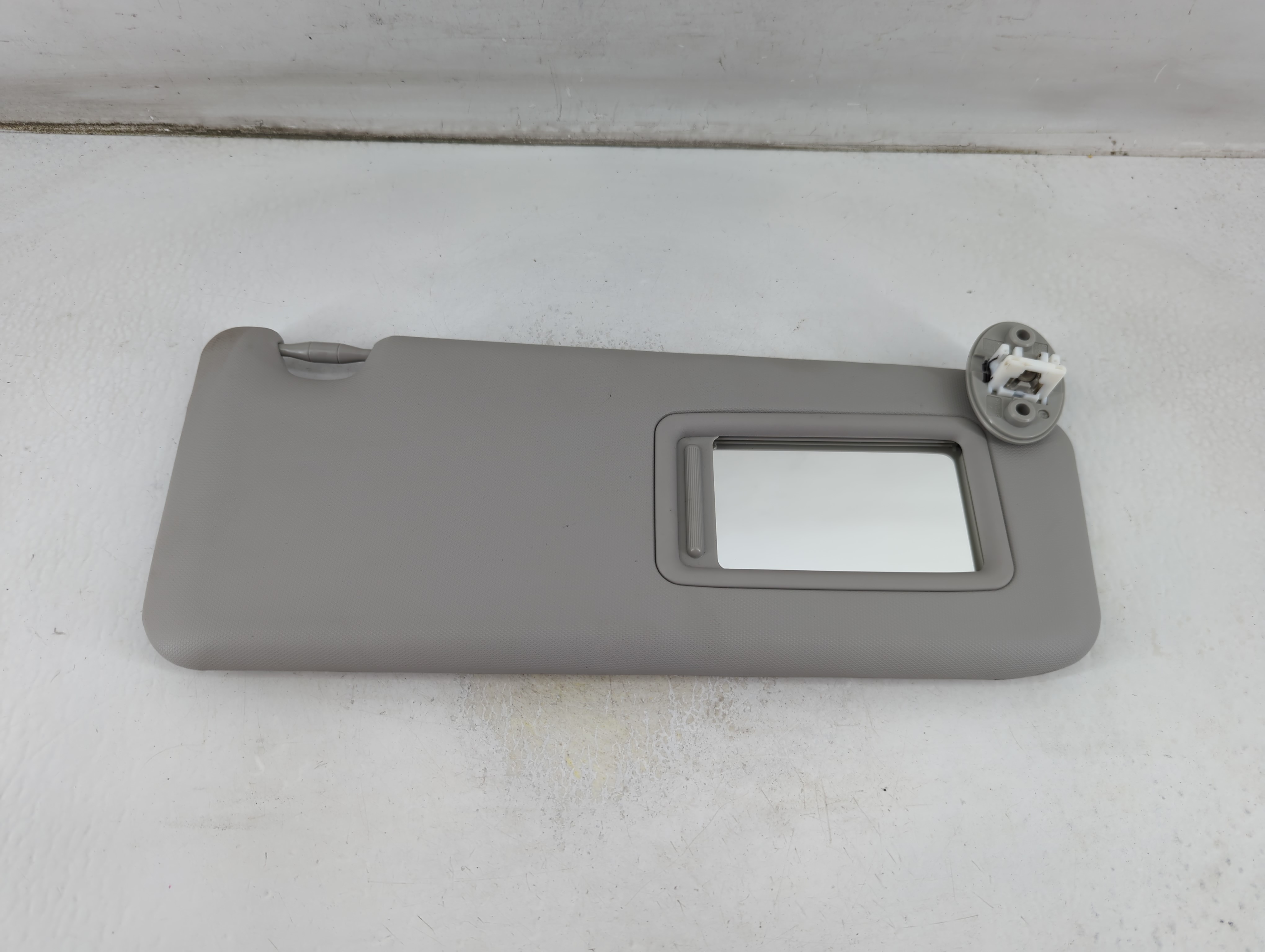 2013-2018 Toyota Rav4 Passenger Sun Visor Mirror Right Sunvisor Grey 1061353 - Oemusedautoparts1.com