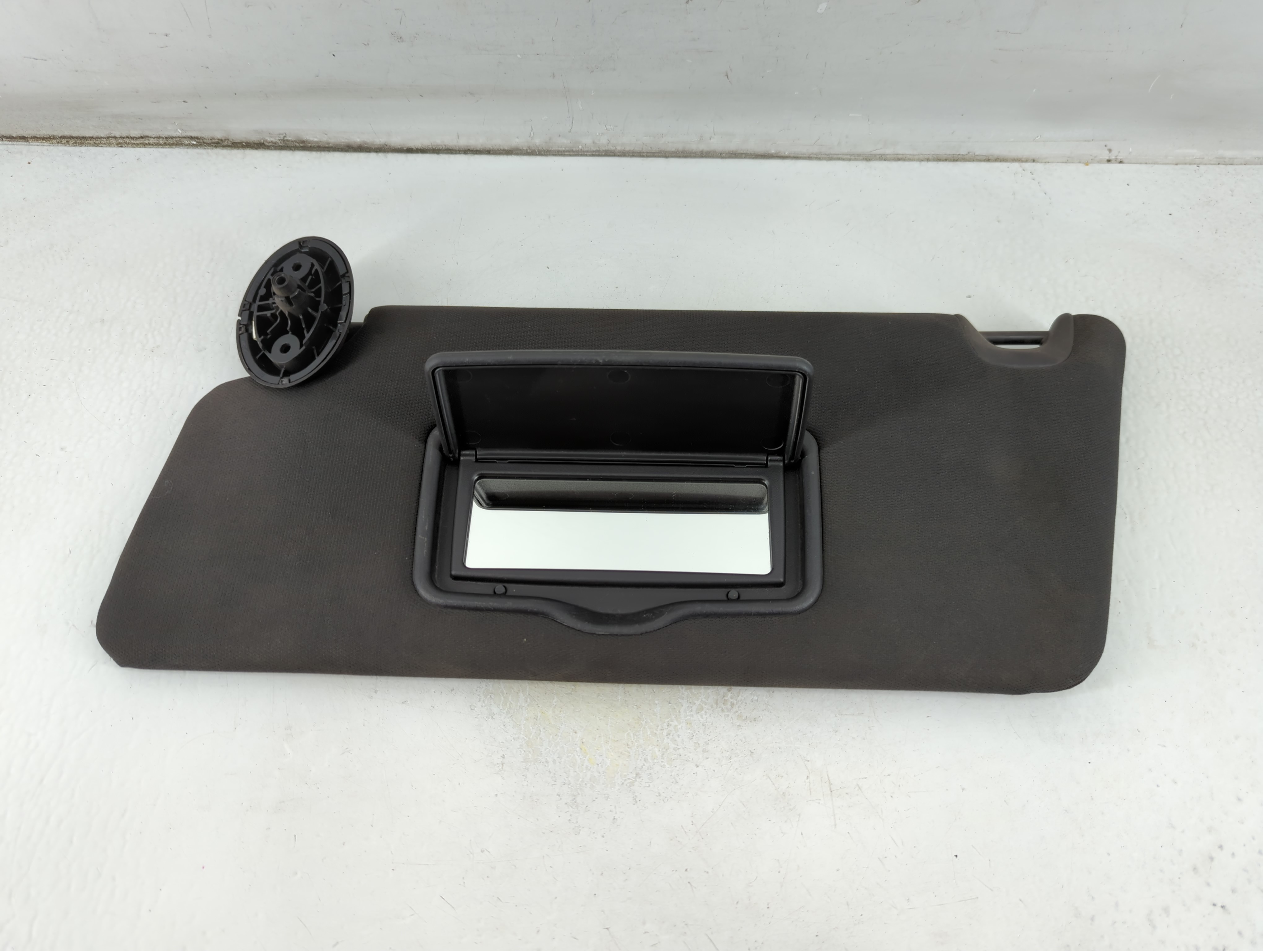 2011-2015 Ford Explorer Passenger Sun Visor Mirror Right Sunvisor Black 1061358 - Oemusedautoparts1.com