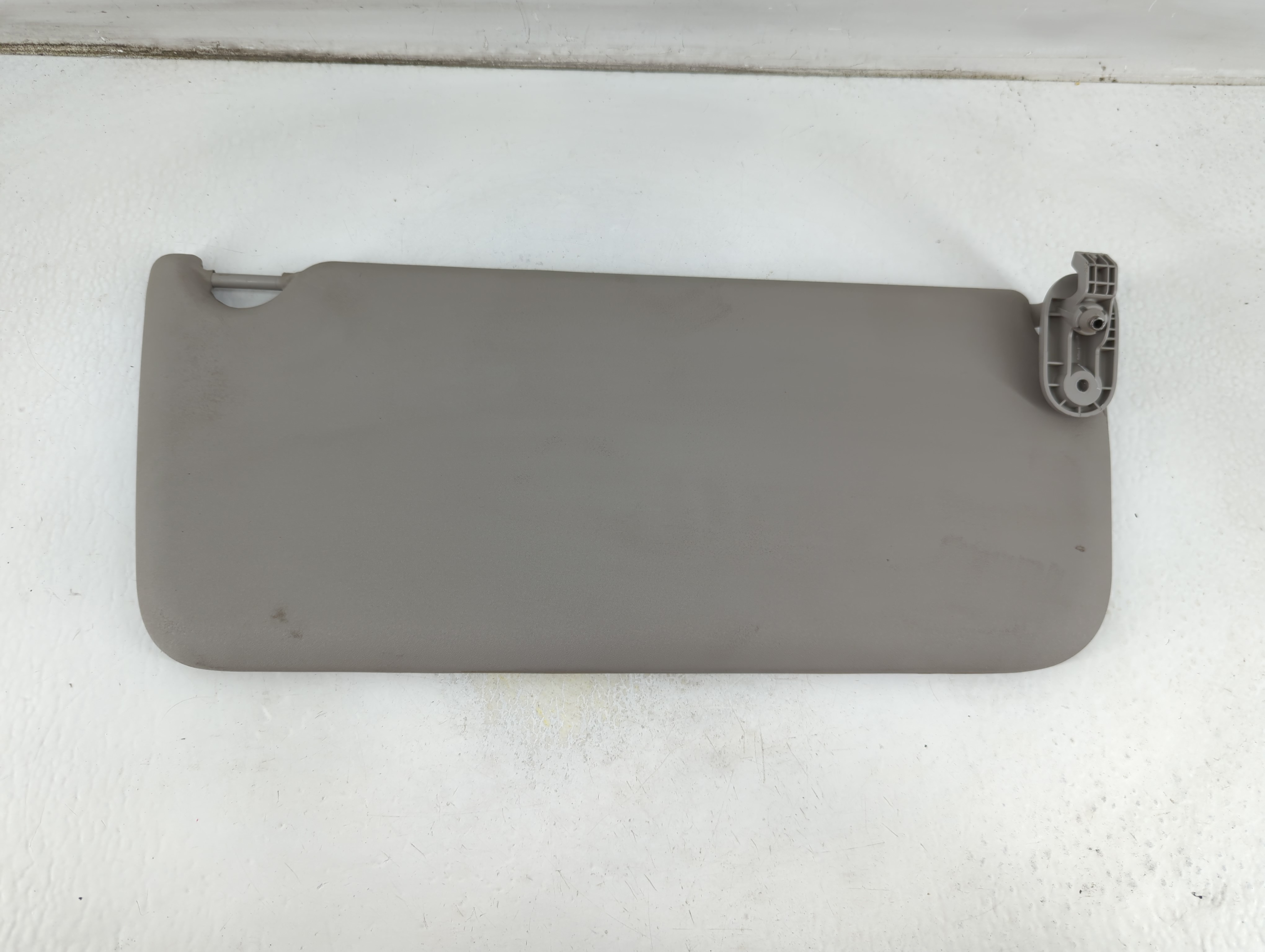 2017 Nissan Nv200 Passenger Sun Visor Mirror Right Sunvisor Grey 1061367 - Oemusedautoparts1.com