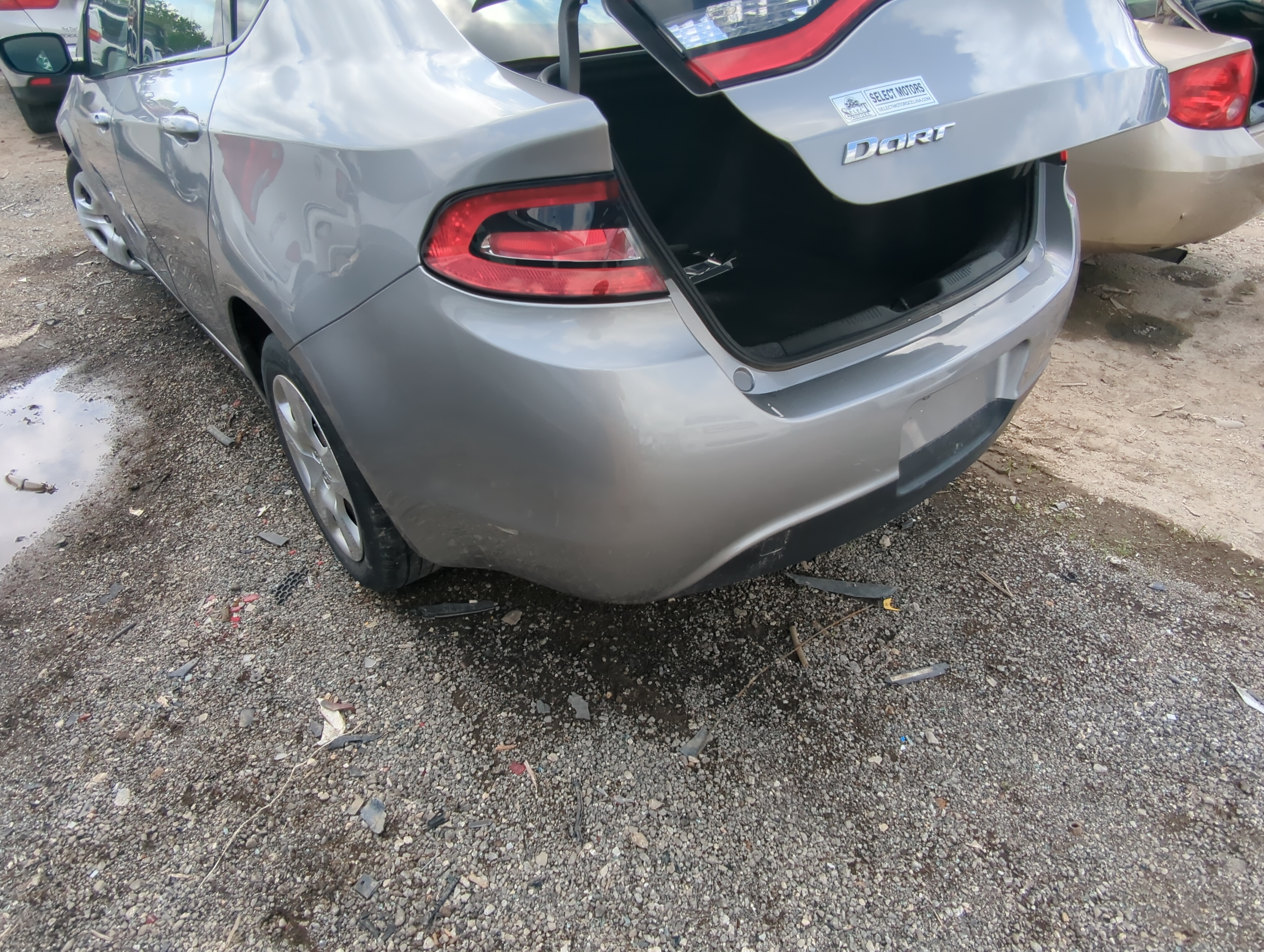 2013-2016 Dodge Dart Rear Bumper Assembly Oem 1061713 - Oemusedautoparts1.com