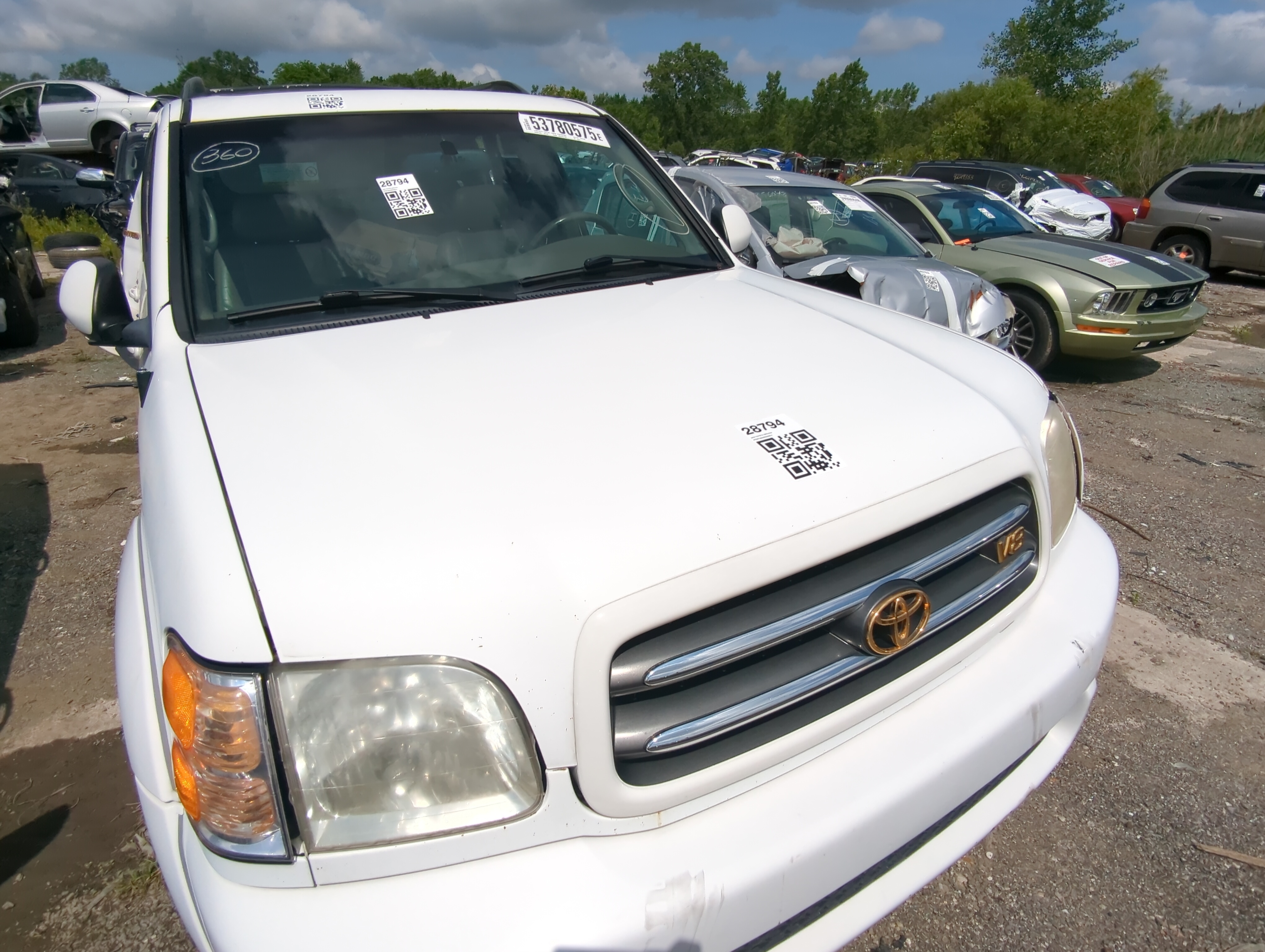 2001-2007 Toyota Sequoia Hood Oem 1061885 - Oemusedautoparts1.com