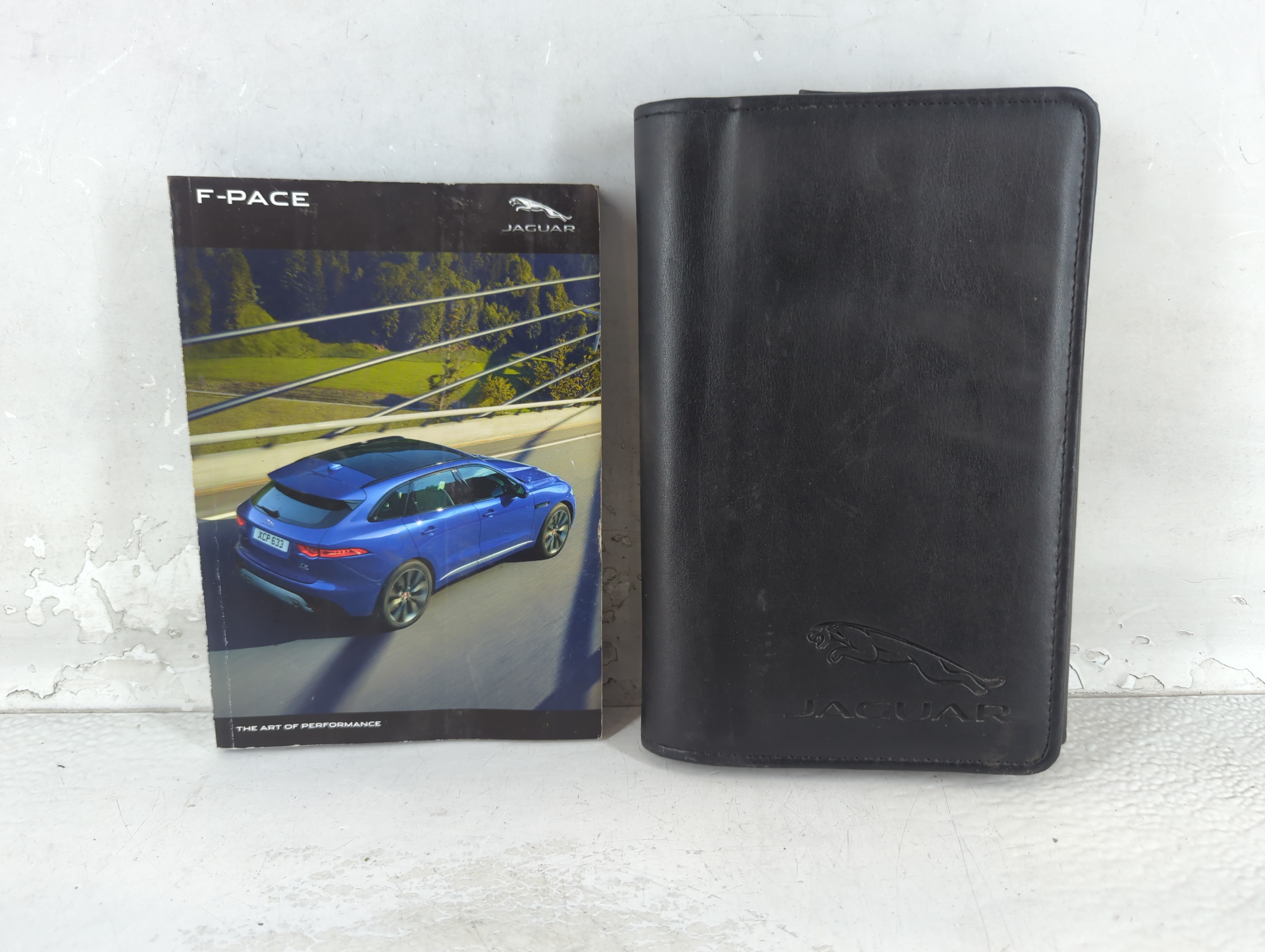 2016 Jaguar F-pace Owners Manual Book Guide 1061902 - Oemusedautoparts1.com
