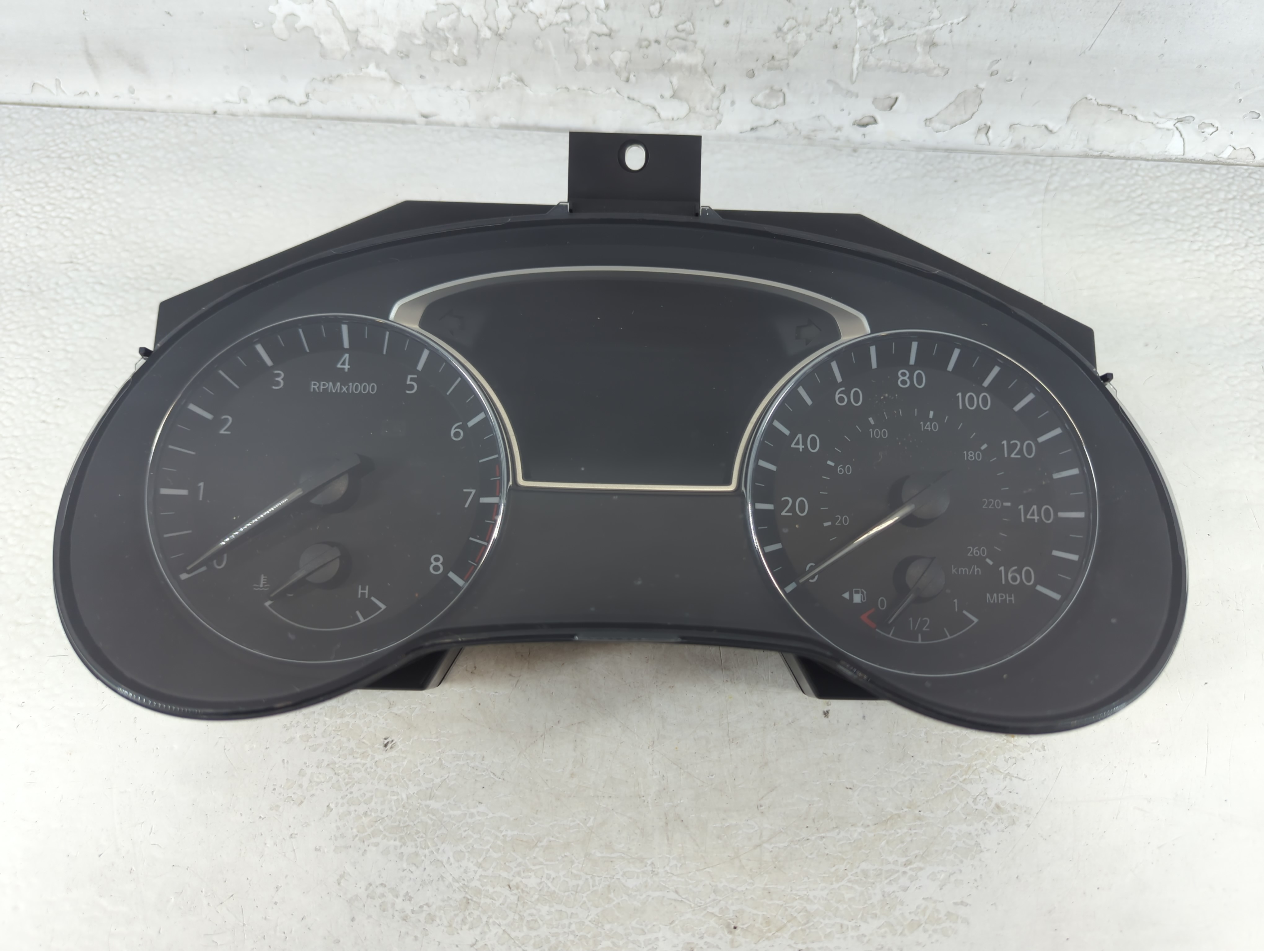 2017-2017 Nissan Pathfinder Speedometer Instrument Cluster Gauges 1061914 - Oemusedautoparts1.com