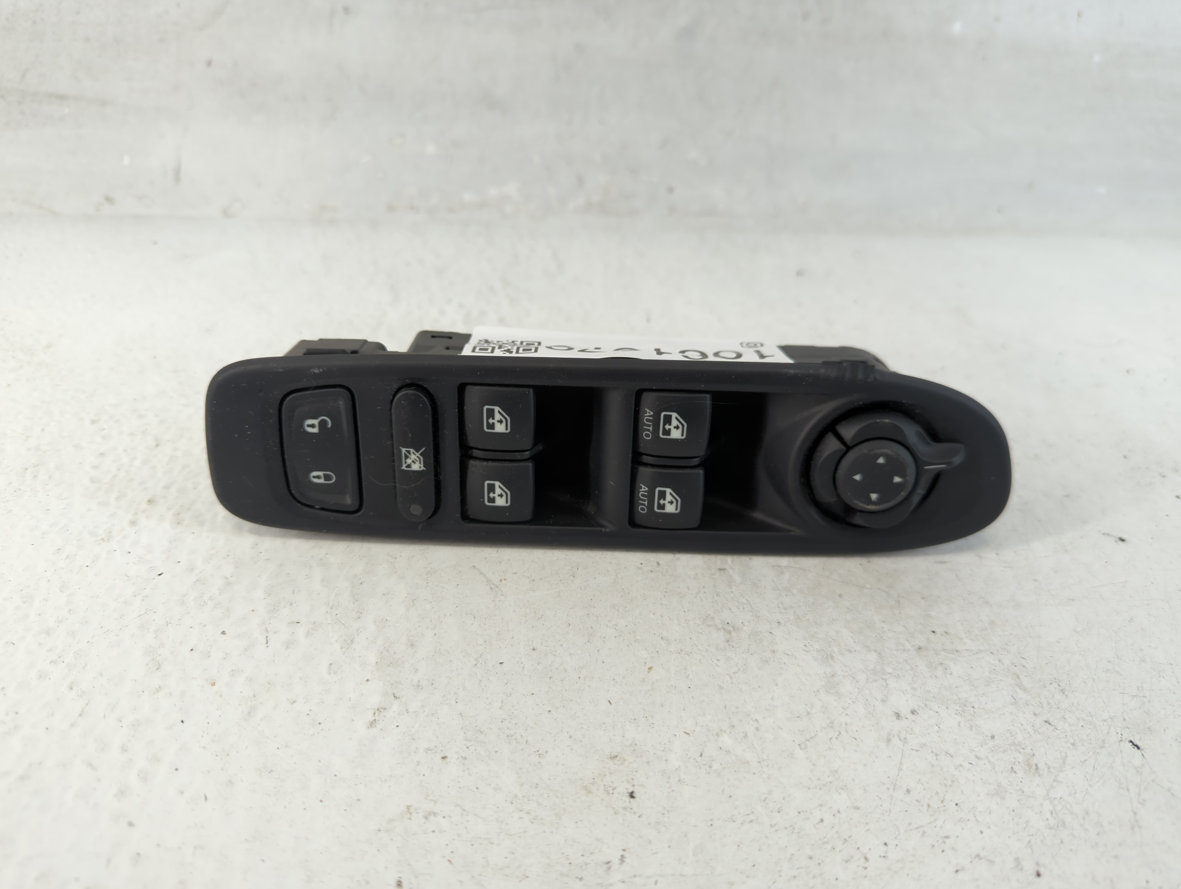 2019 Jeep Compass Driver Left Door Master Power Window Switch 1061979 - Oemusedautoparts1.com