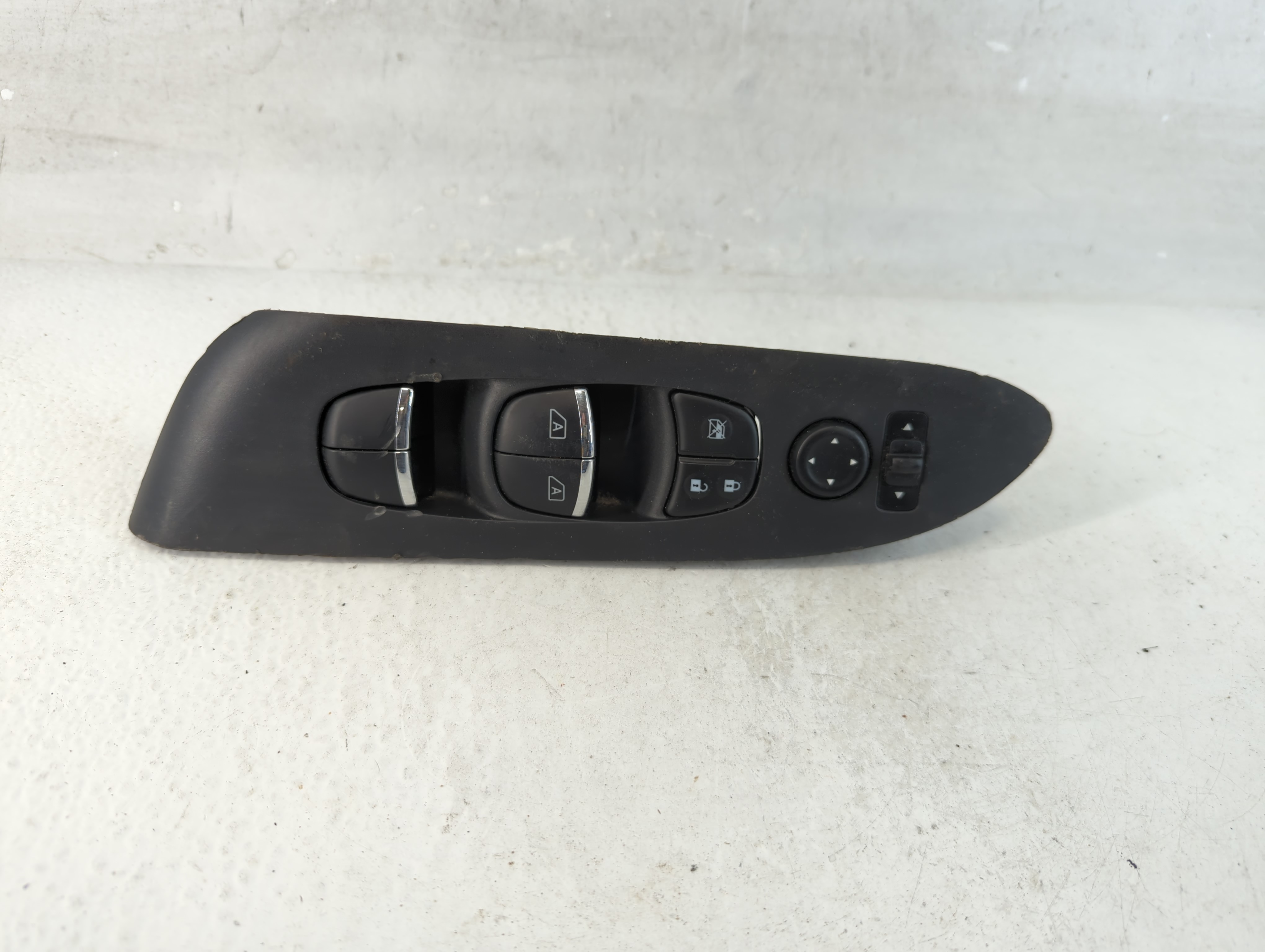 2015-2022 Nissan Murano Driver Left Door Master Power Window Switch 1061980 - Oemusedautoparts1.com