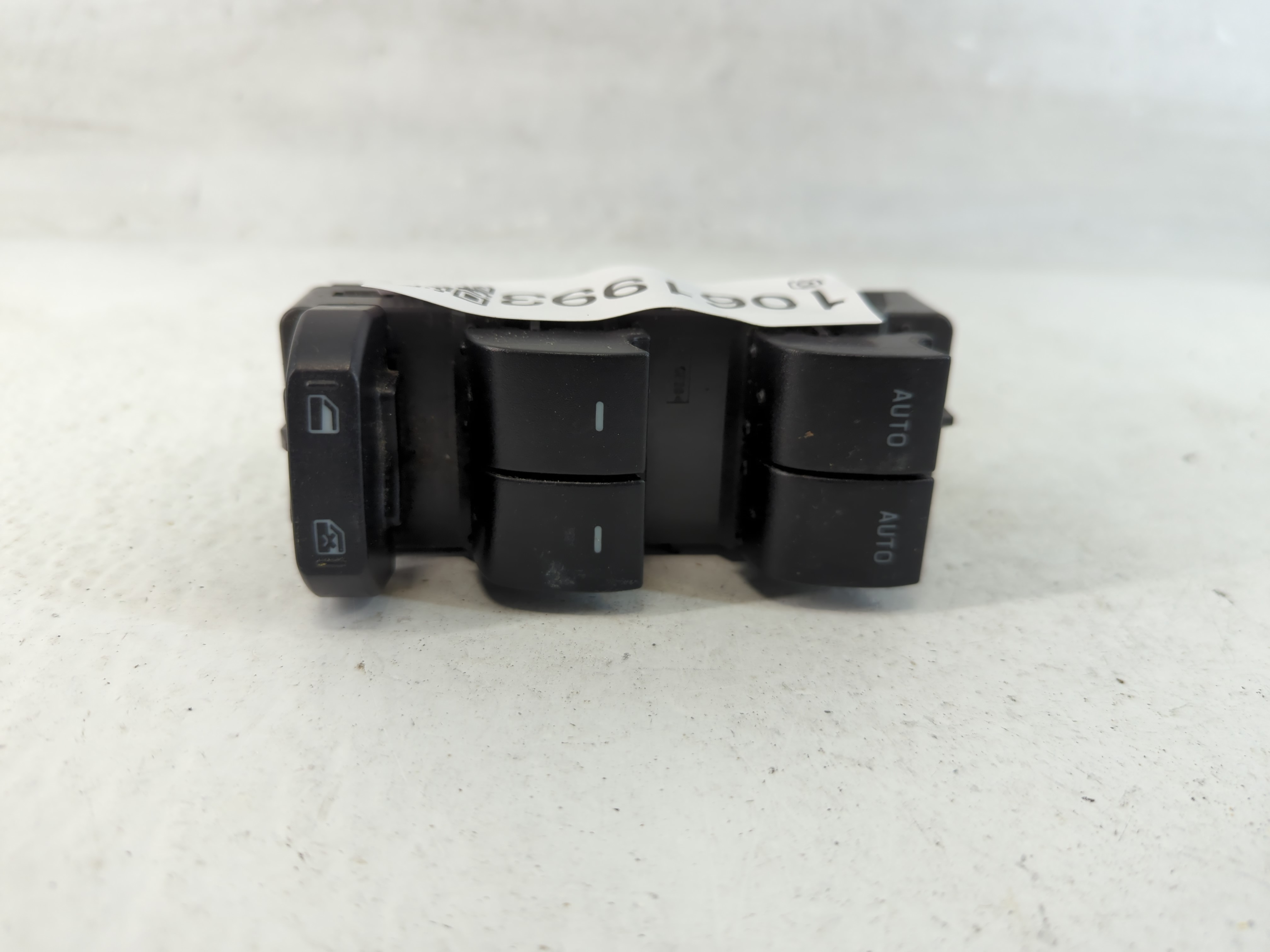 2011-2012 Ford Fusion Driver Left Door Master Power Window Switch 1061993 - Oemusedautoparts1.com