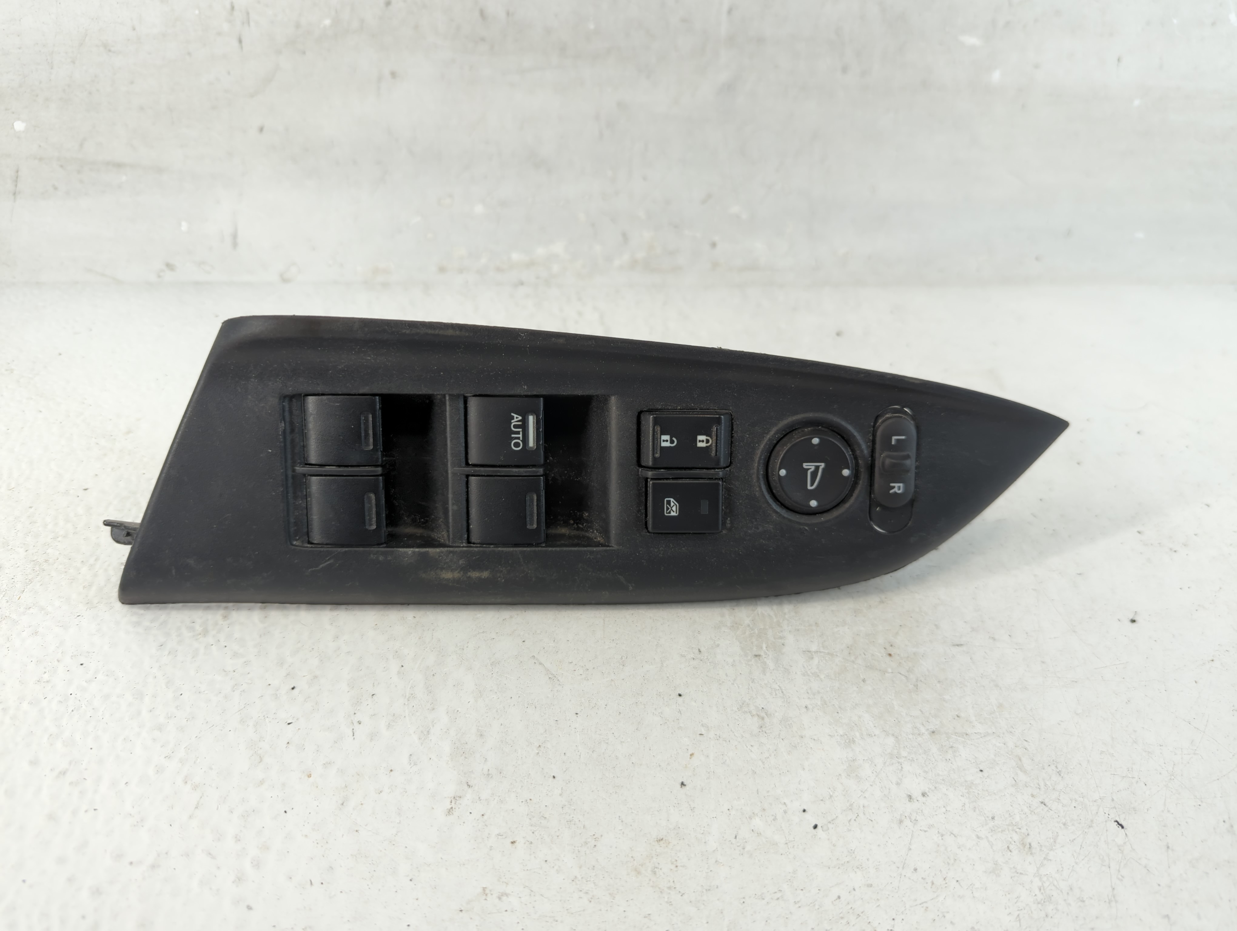 Picture of 2015-2020 Honda Fit Driver Left Door Master Power Window Switch 1062159
