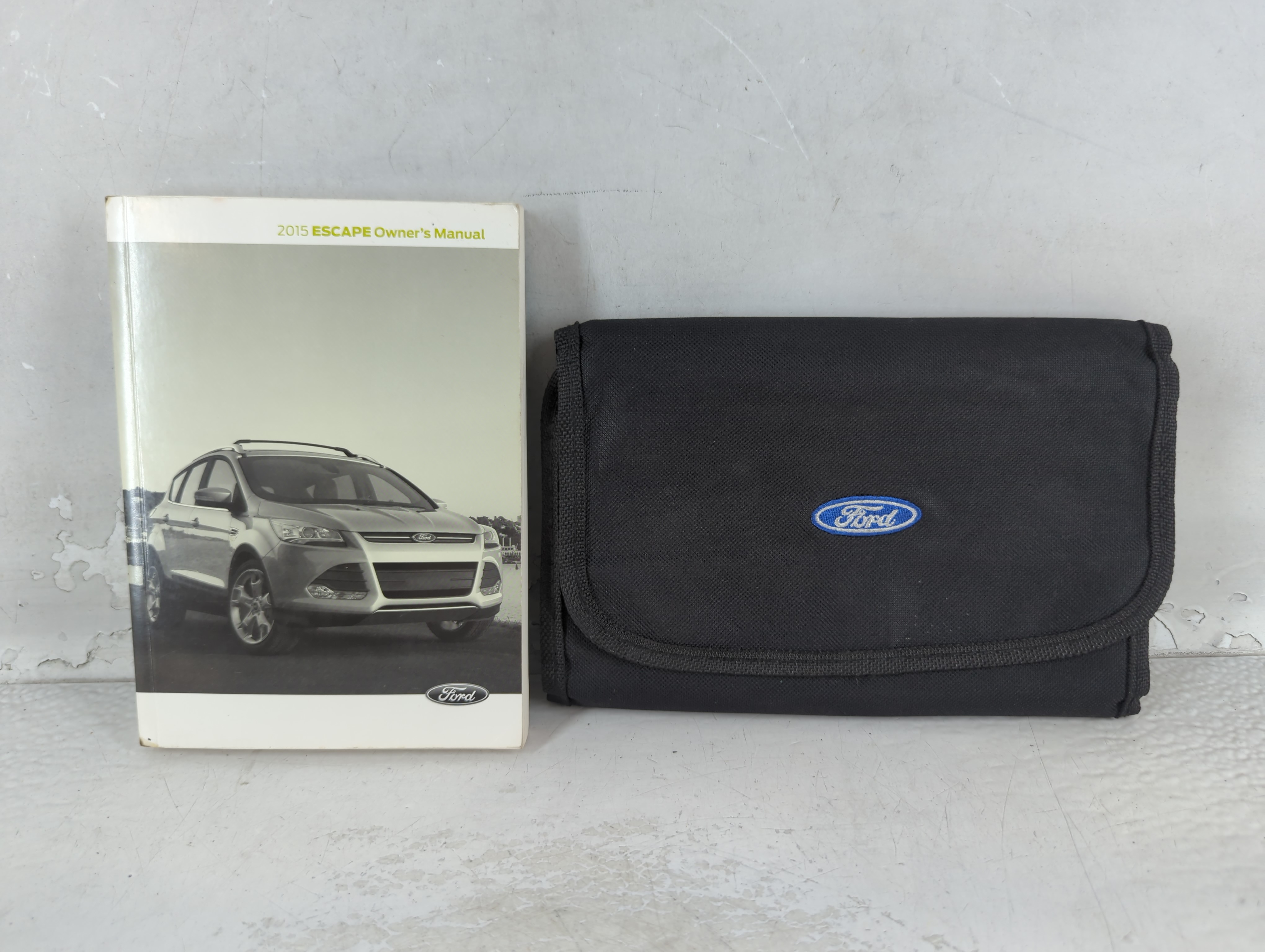 Picture of 2015 Ford Escape Owners Manual Book Guide 1062176