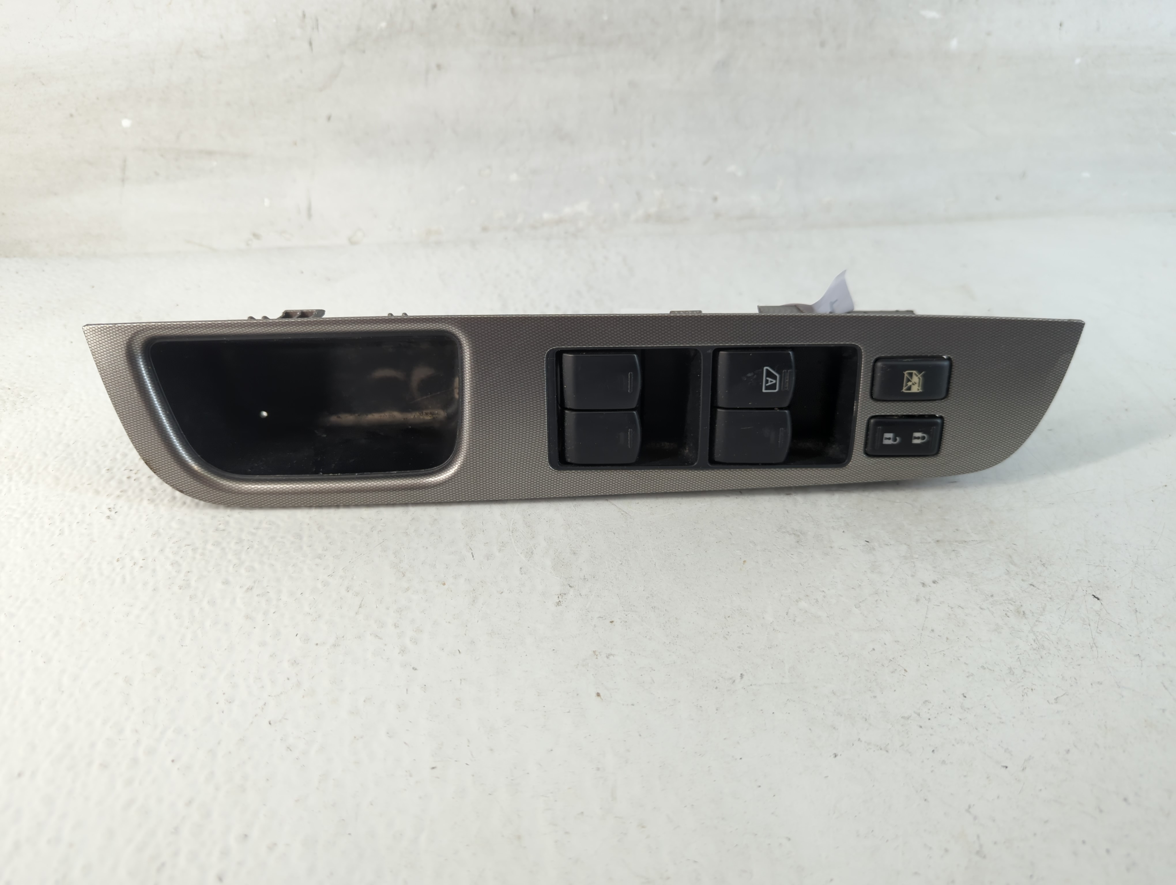 Picture of 2010-2012 Nissan Versa Driver Left Door Master Power Window Switch 1062202