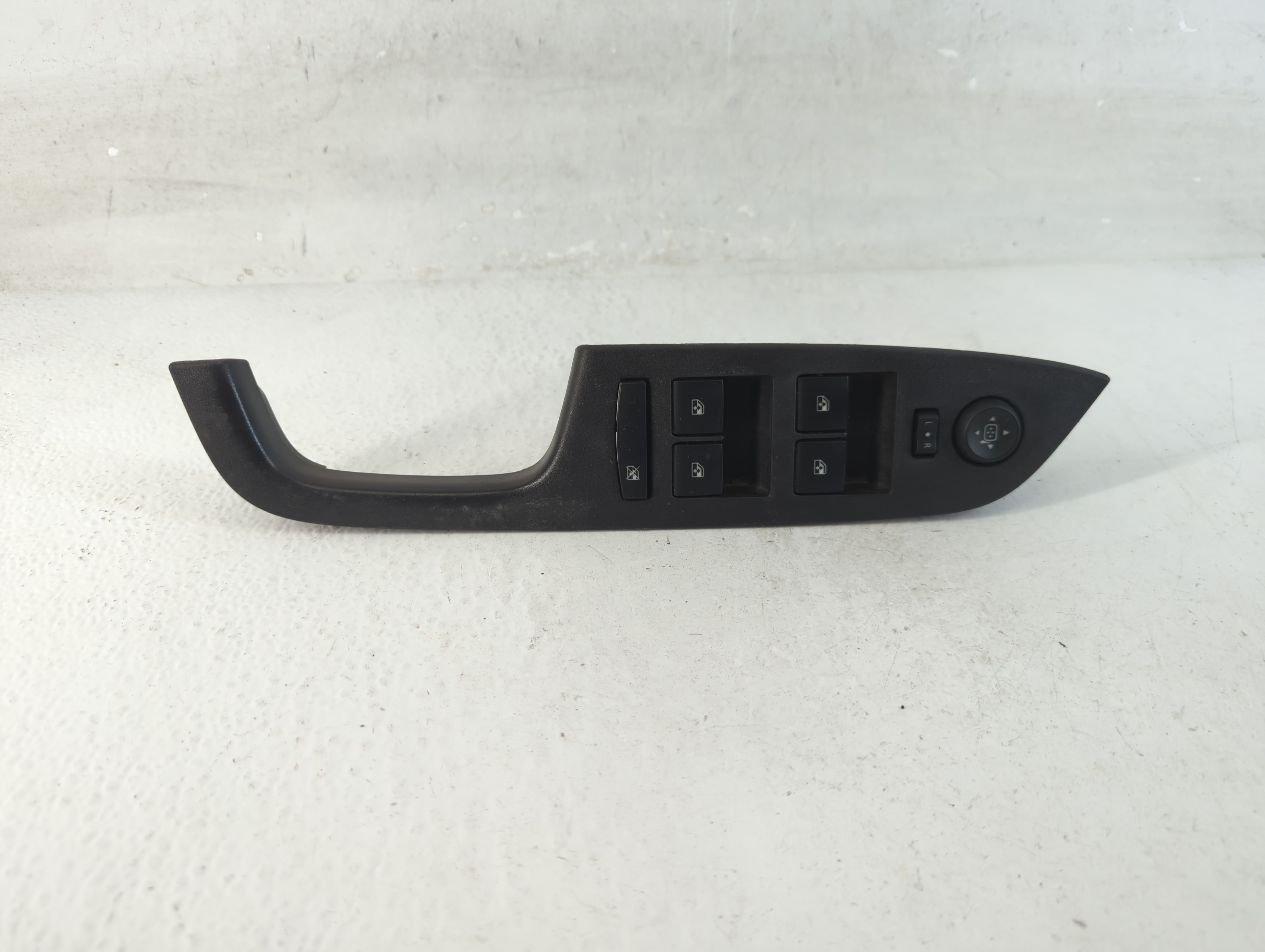2010-2017 Gmc Terrain Driver Left Door Master Power Window Switch 1062213 - Oemusedautoparts1.com