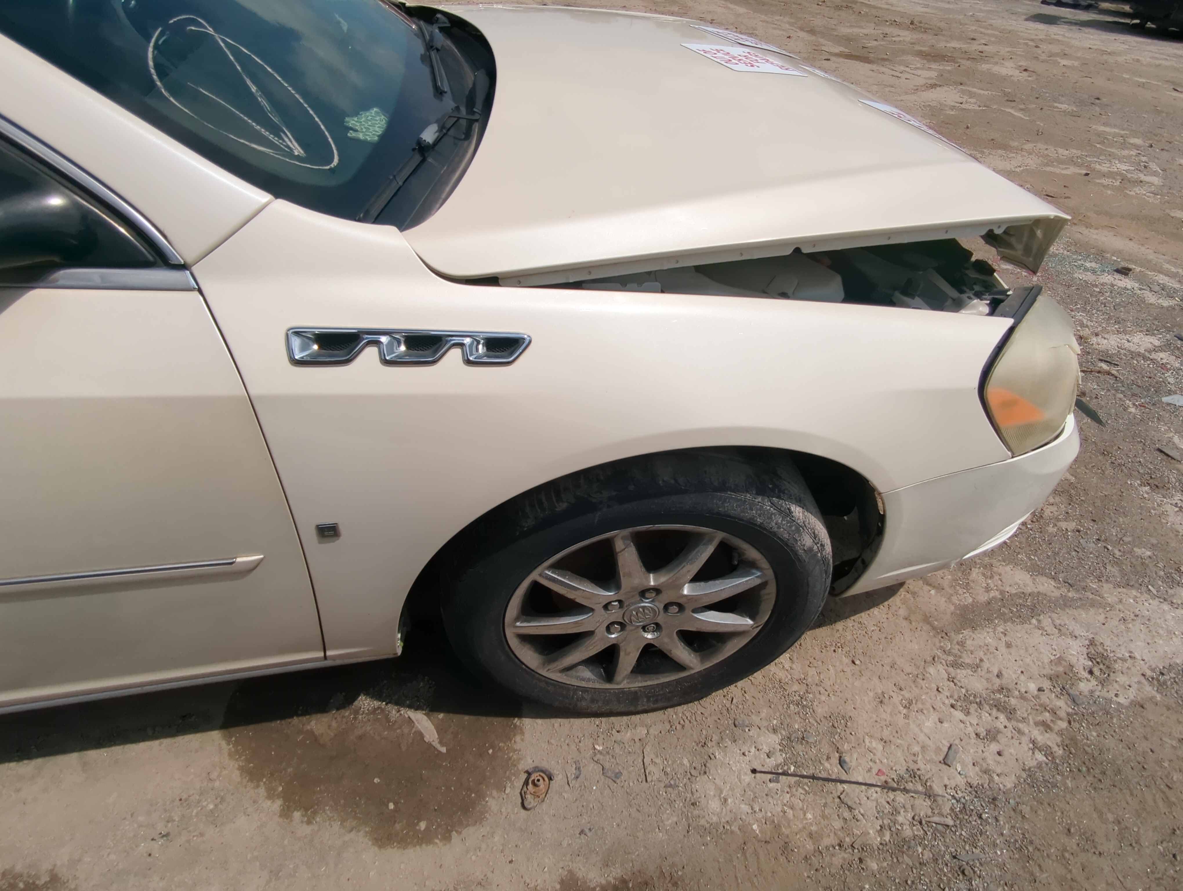 Picture of 2006-2011 Buick Lucerne Passenger Fender 1062324