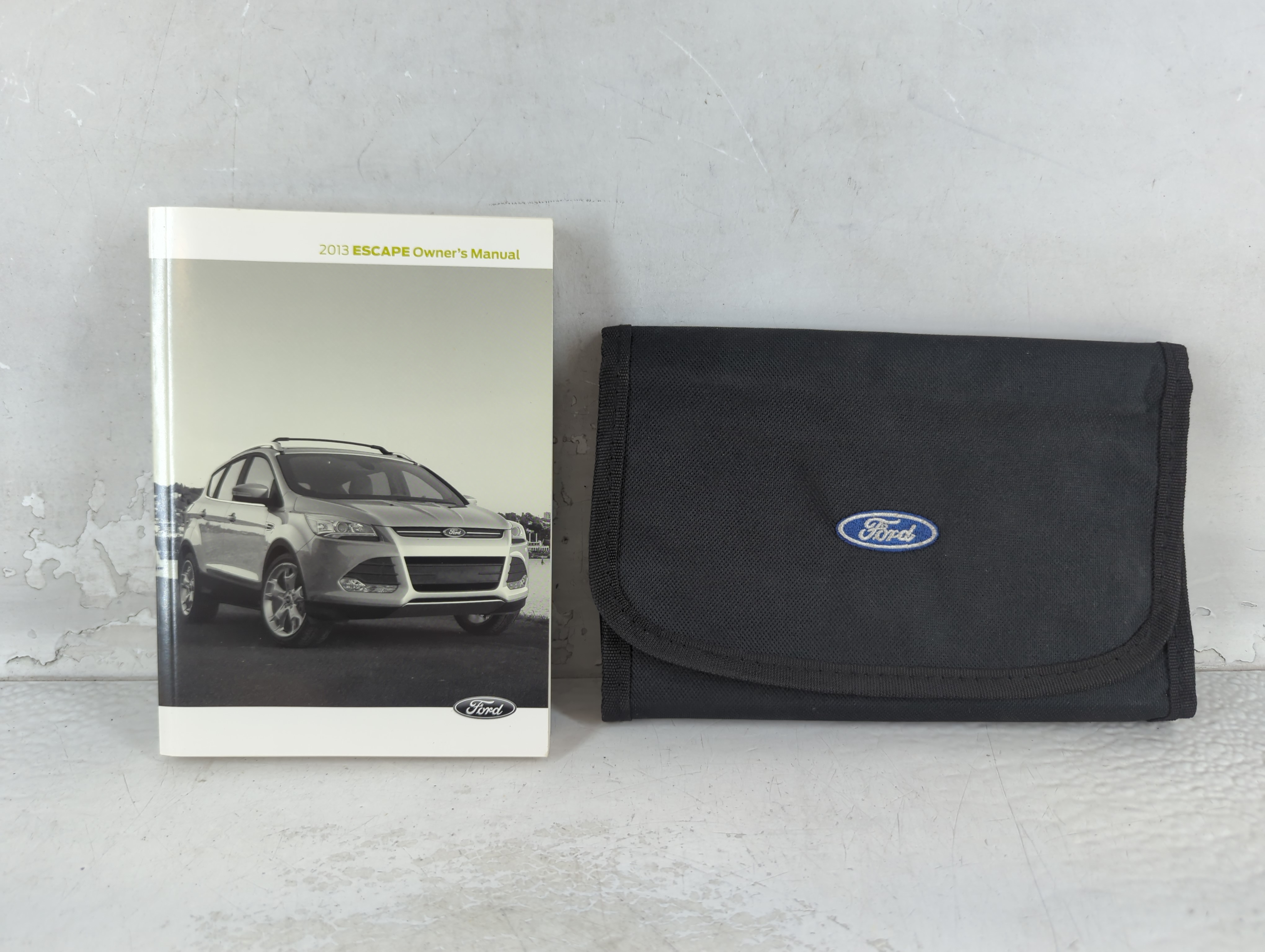 Picture of 2013 Ford Escape Owners Manual Book Guide 1062770