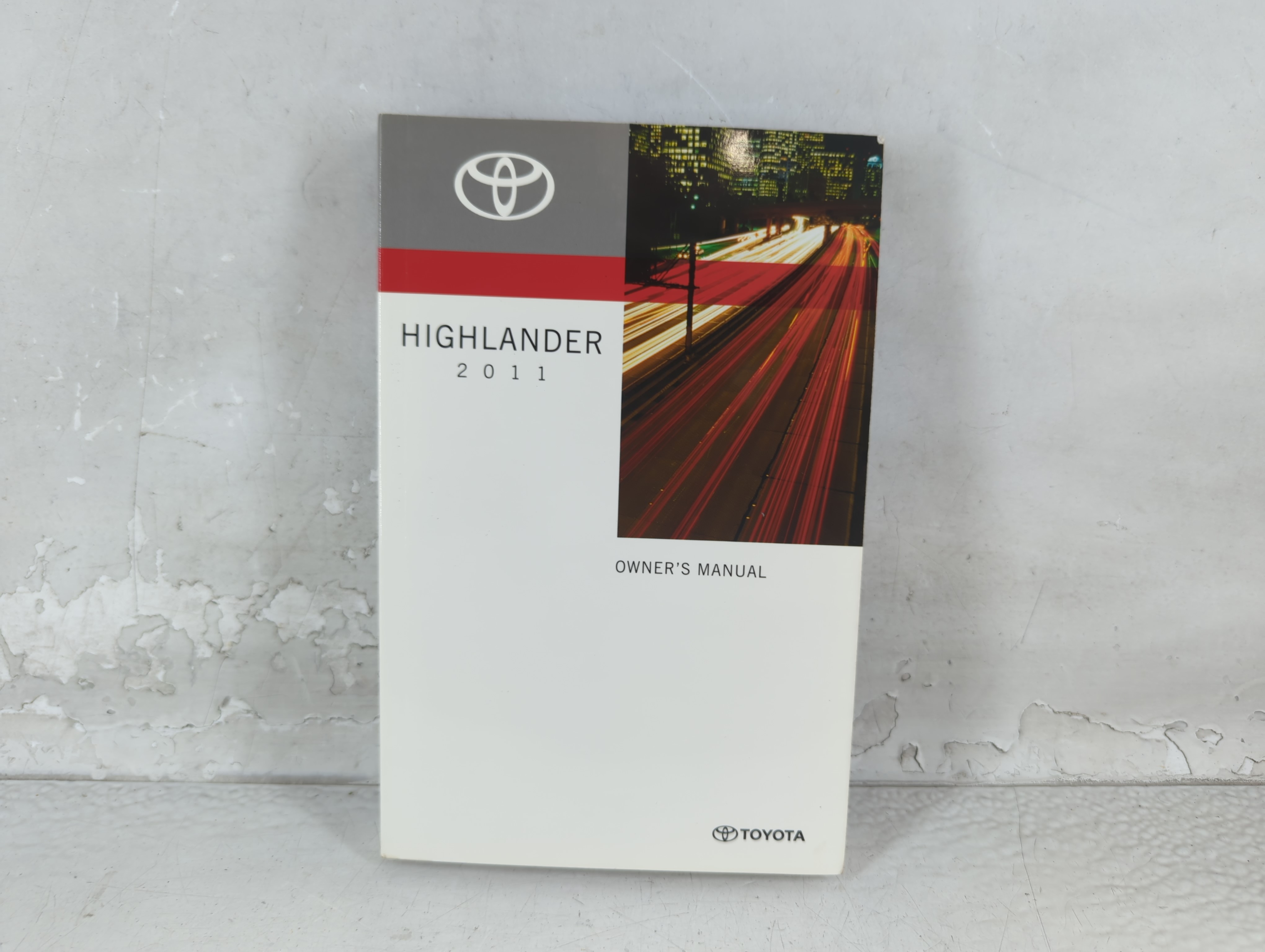 2011 Toyota Highlander Owners Manual Book Guide 1062826 - Oemusedautoparts1.com