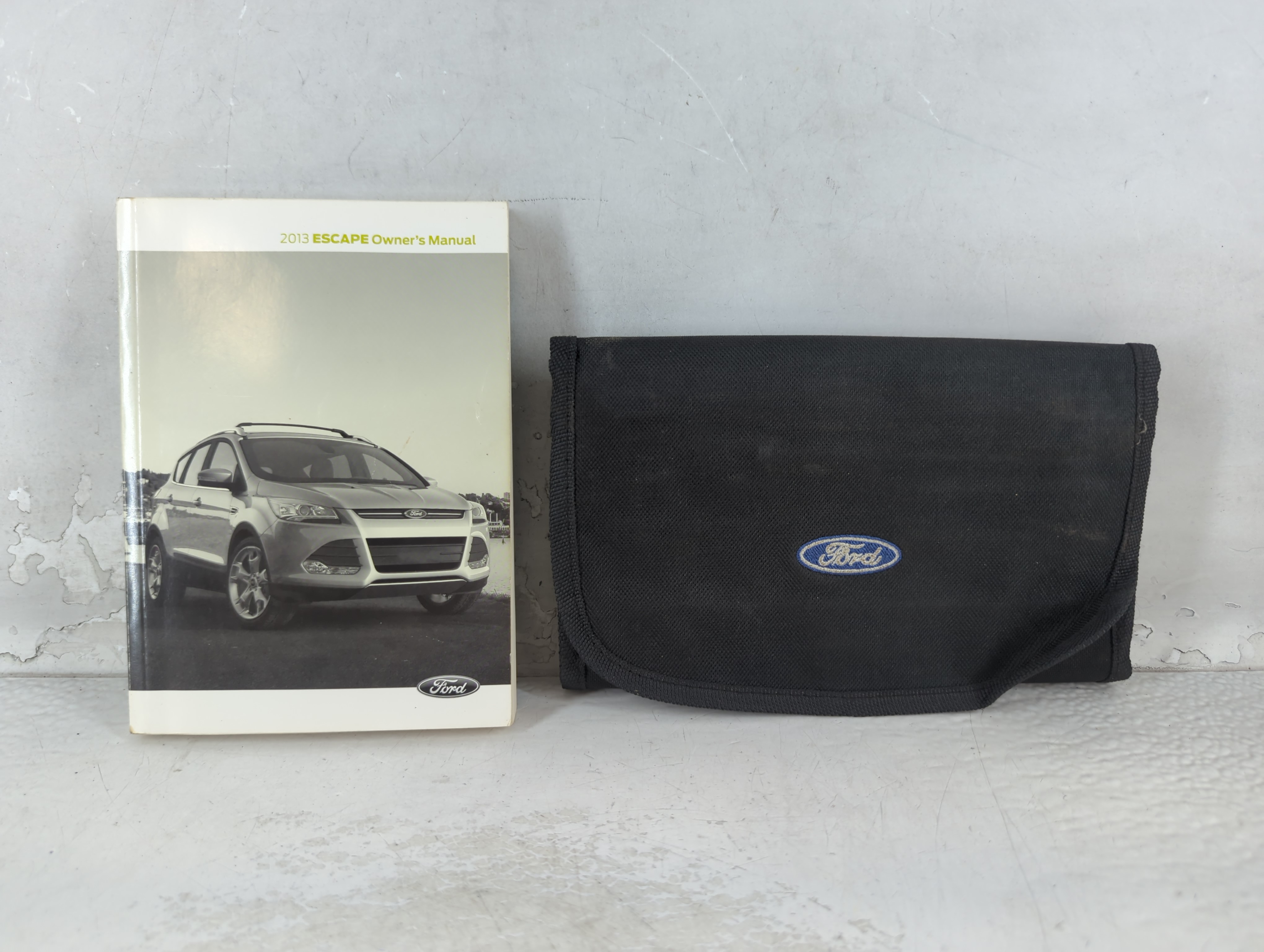 Picture of 2013 Ford Escape Owners Manual Book Guide 1062828