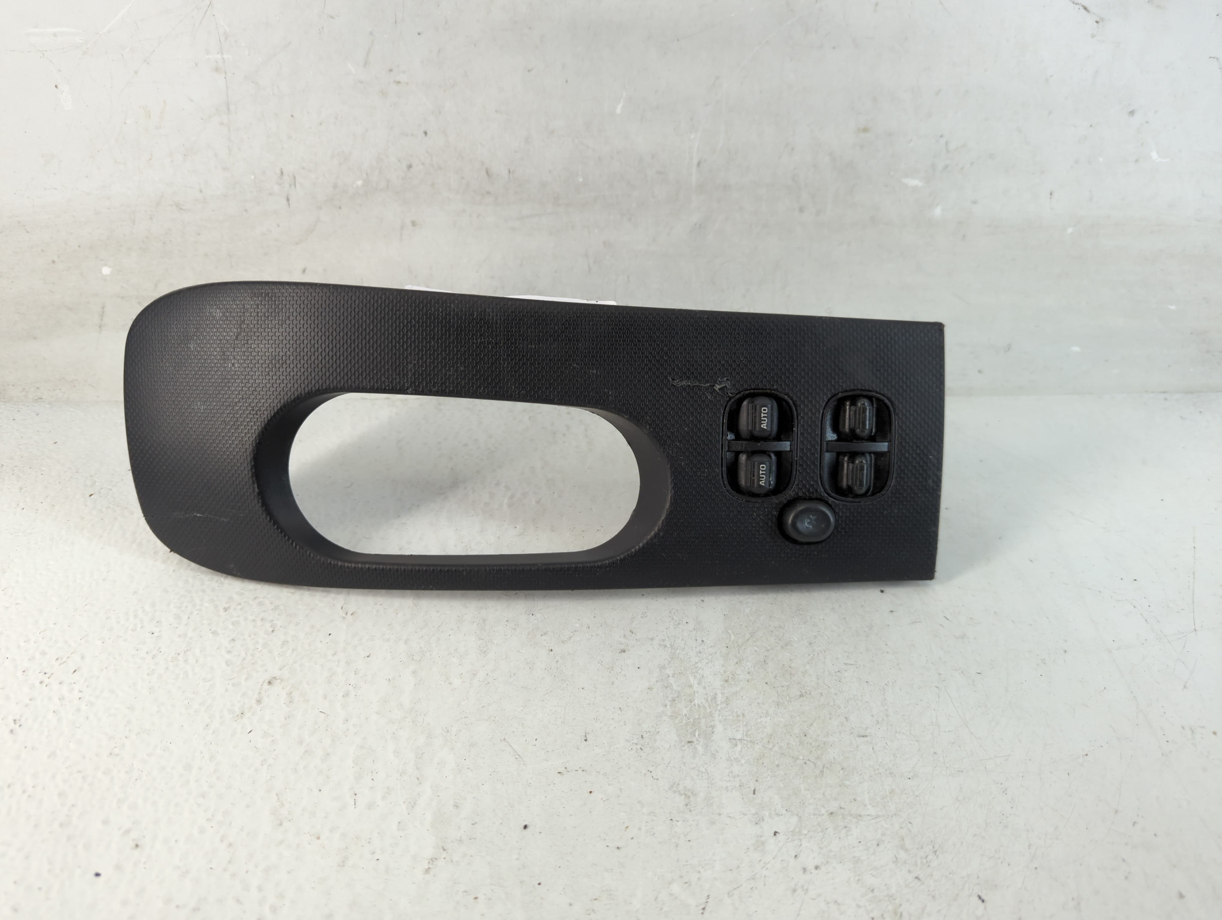 2004-2007 Jeep Liberty Driver Left Door Master Power Window Switch 1062840 - Oemusedautoparts1.com