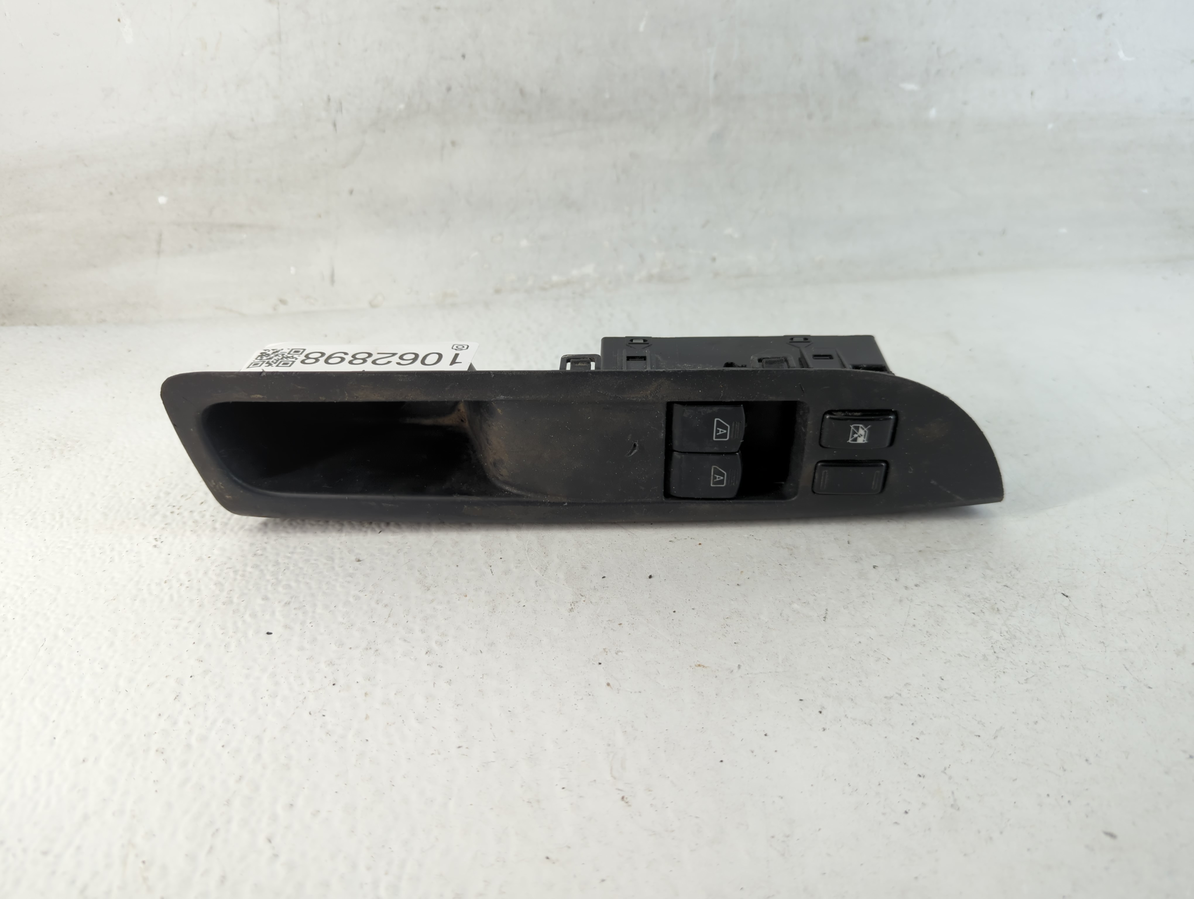 2014-2020 Nissan Nv200 Driver Left Door Master Power Window Switch 1062898 - Oemusedautoparts1.com