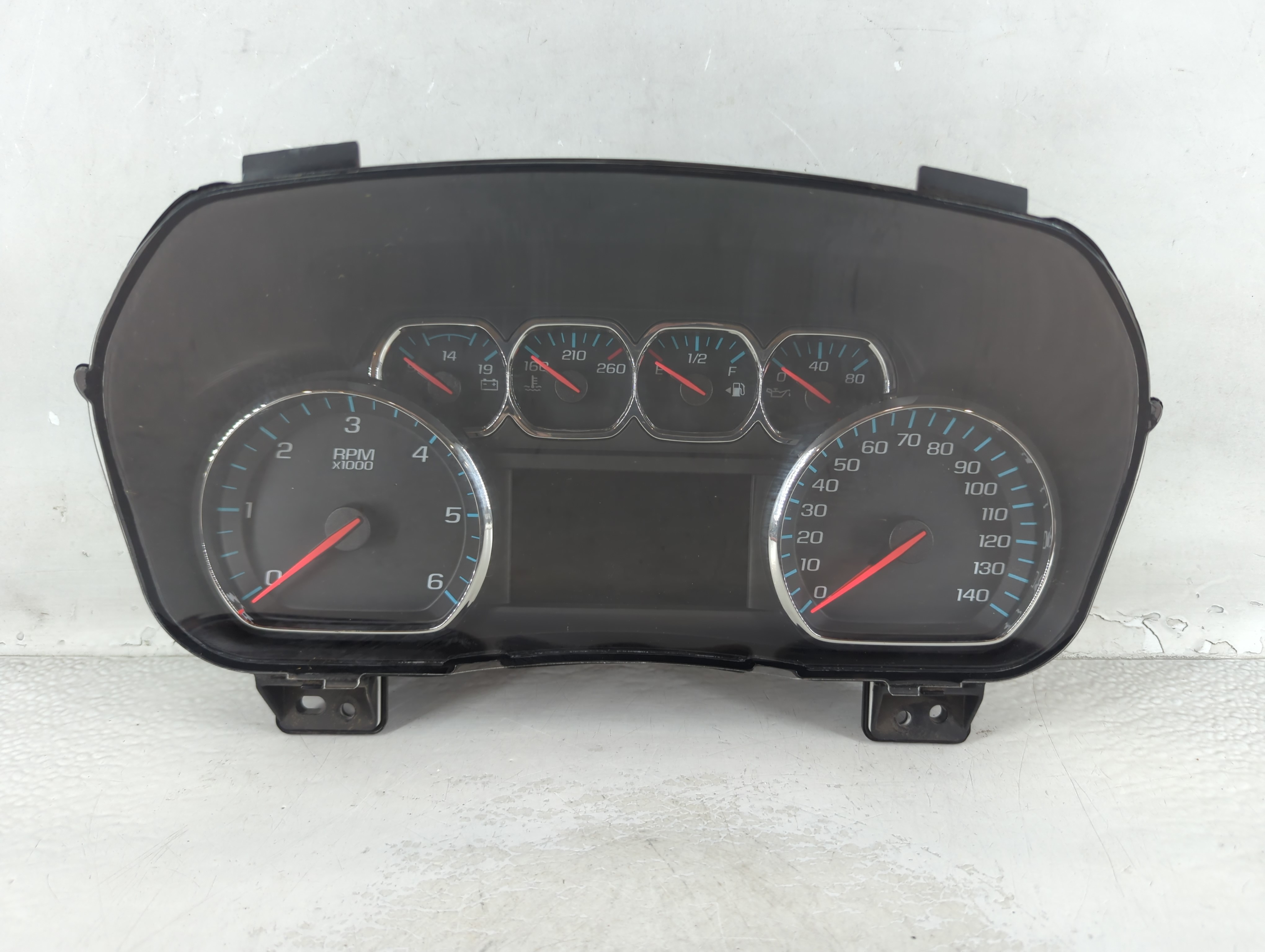 2015-2018 Chevrolet Tahoe Speedometer Instrument Cluster Gauges 23259635 1062905 - Oemusedautoparts1.com