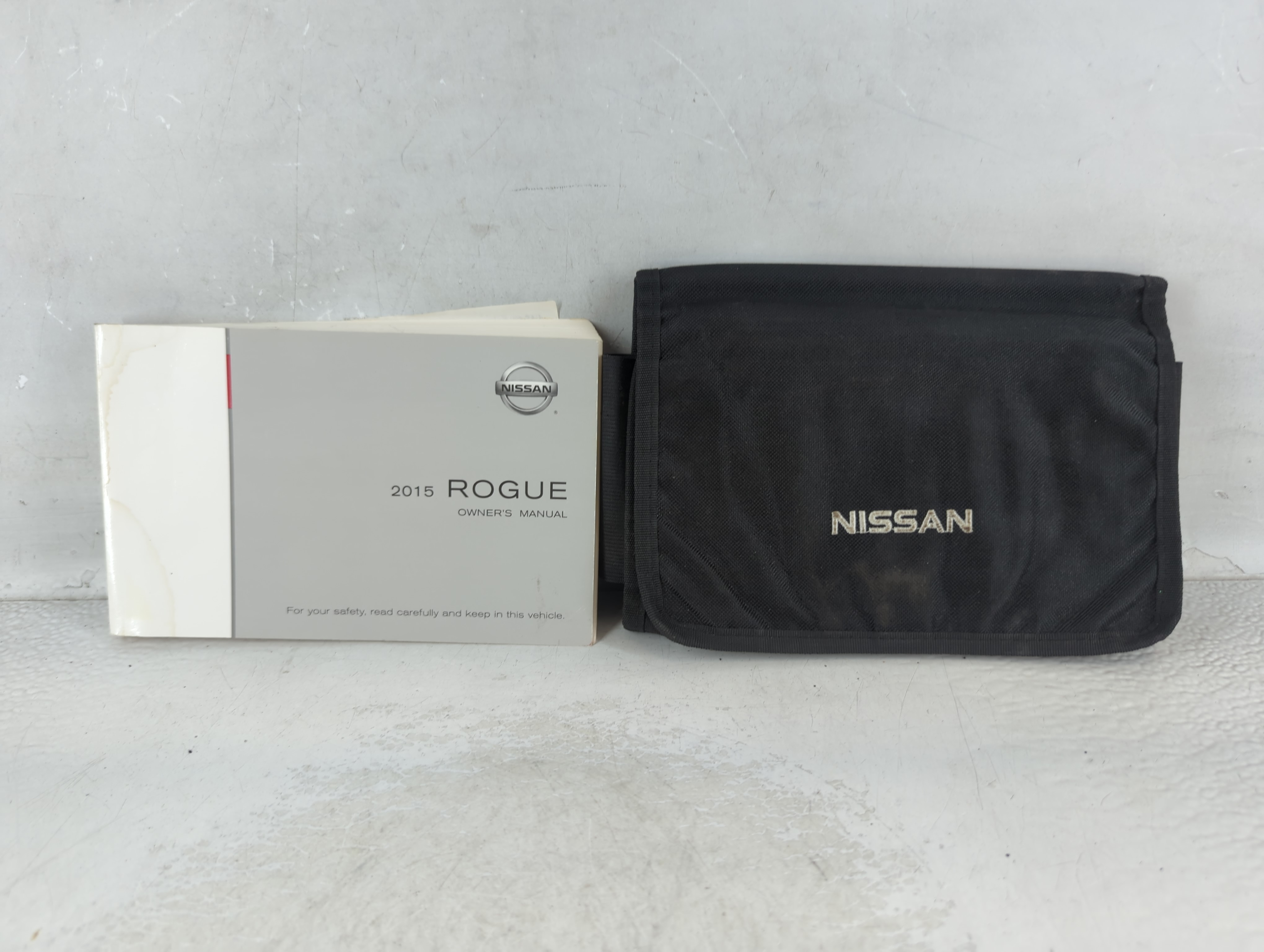 Picture of 2015 Nissan Rogue Owners Manual Book Guide 1062951
