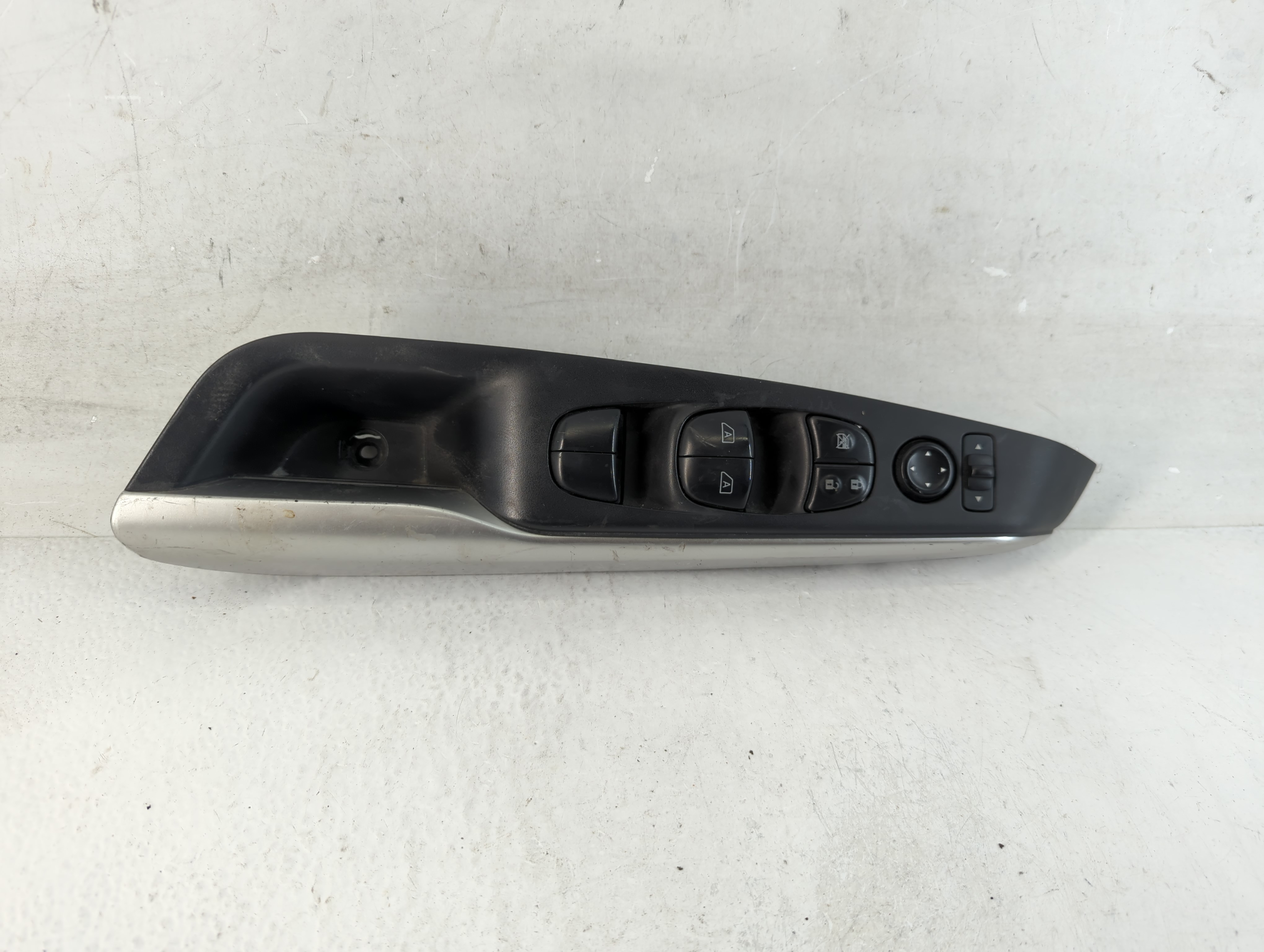 Picture of 2018-2021 Nissan Kicks Driver Left Door Master Power Window Switch 1062976