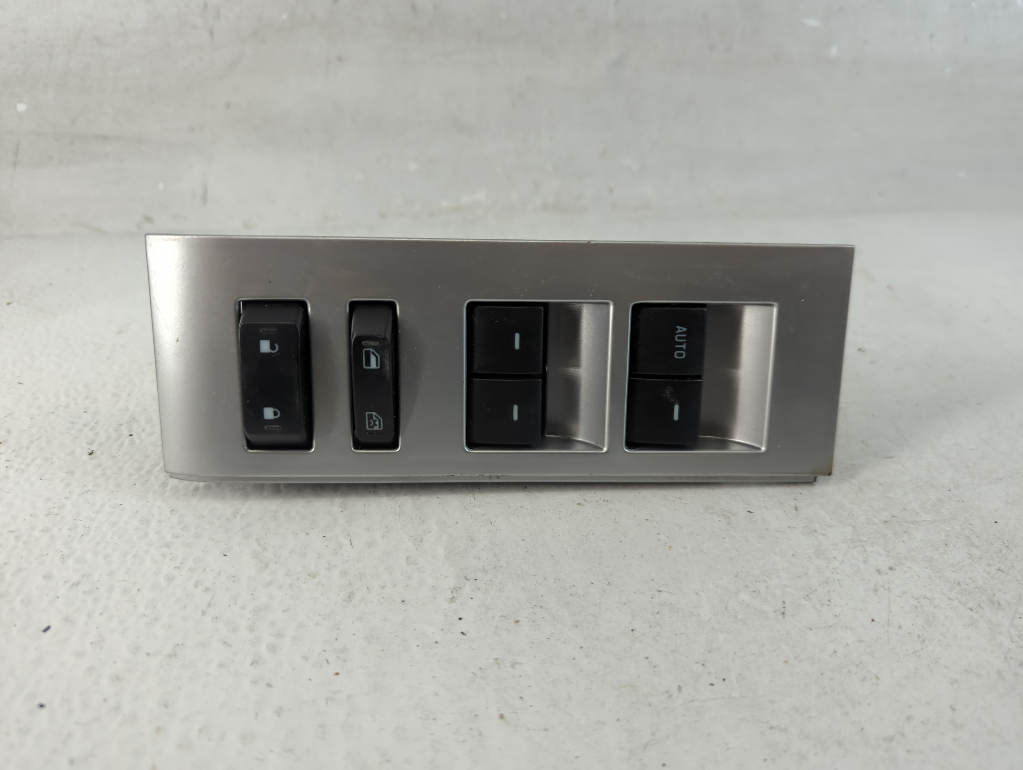 2008 Mercury Mountaineer Driver Left Door Master Power Window Switch 1062981 - Oemusedautoparts1.com