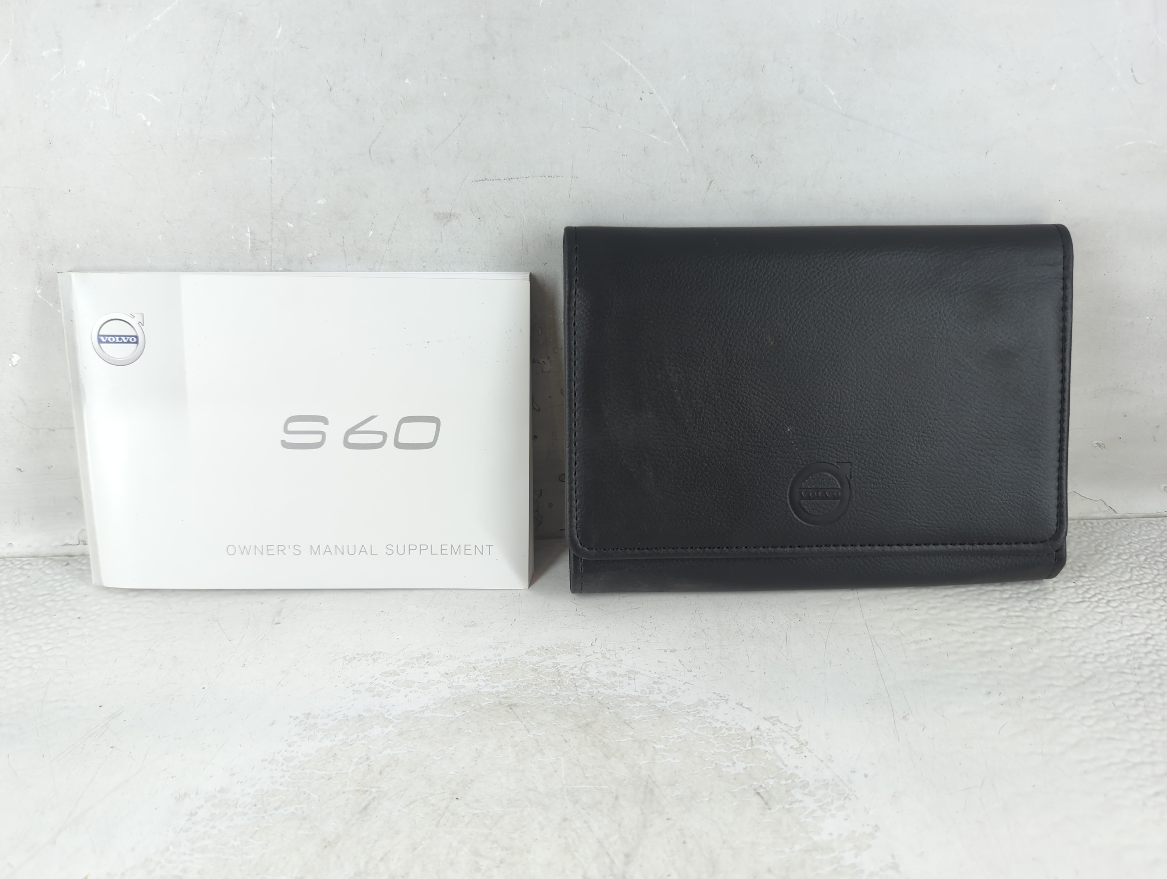 Picture of 2017 Volvo S60 Owners Manual Book Guide 1062996